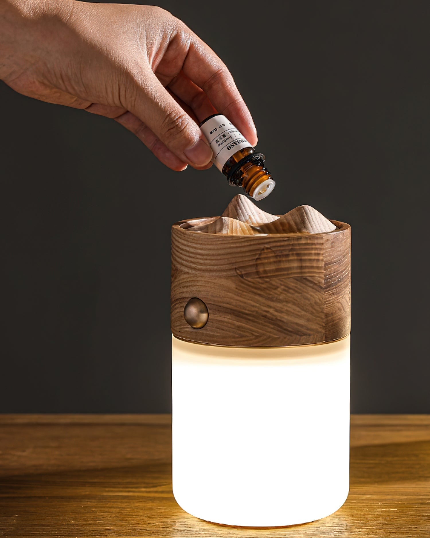 Nomad Lantern Table Lamp - Cueteks