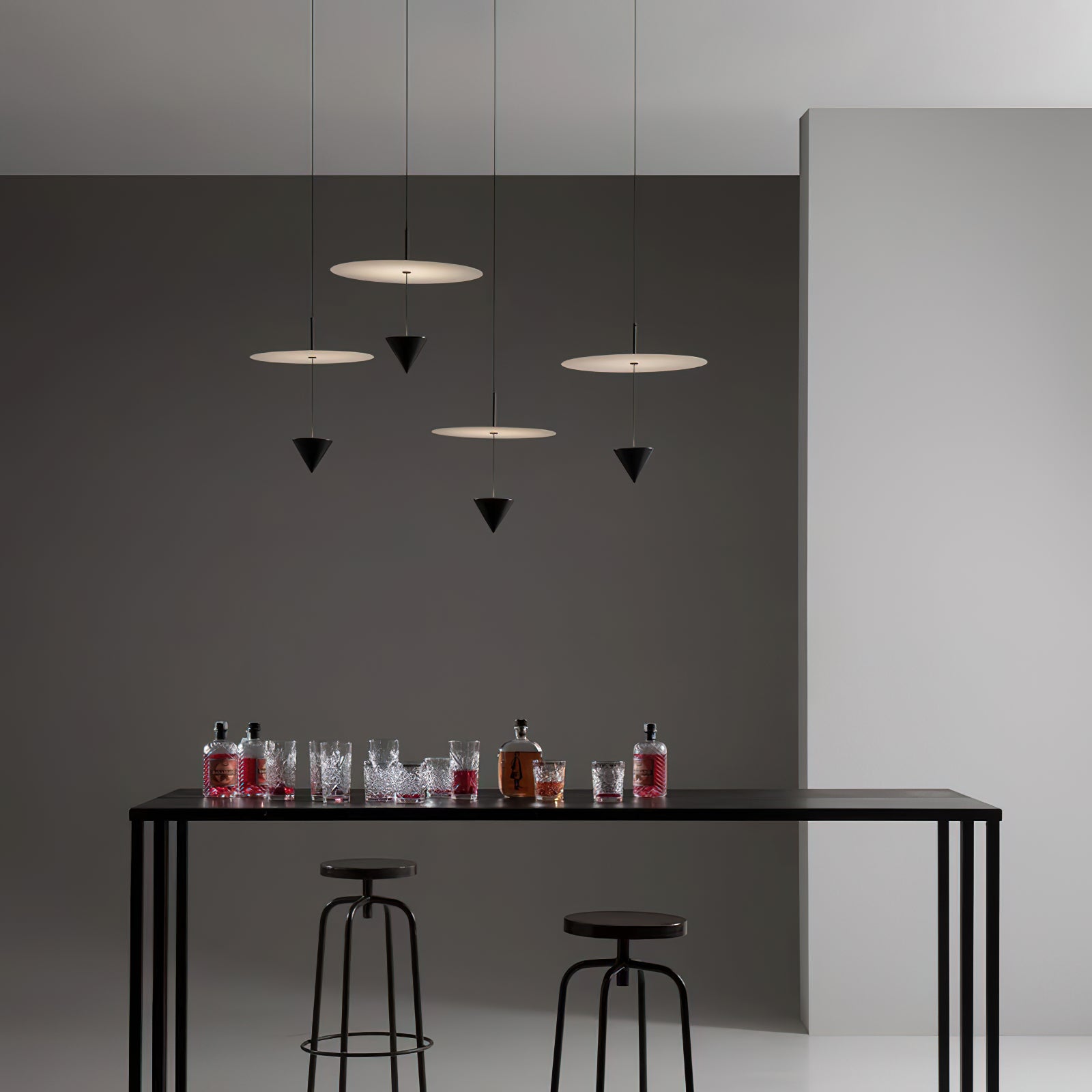 Stralunata Pendant Lamp - Cueteks