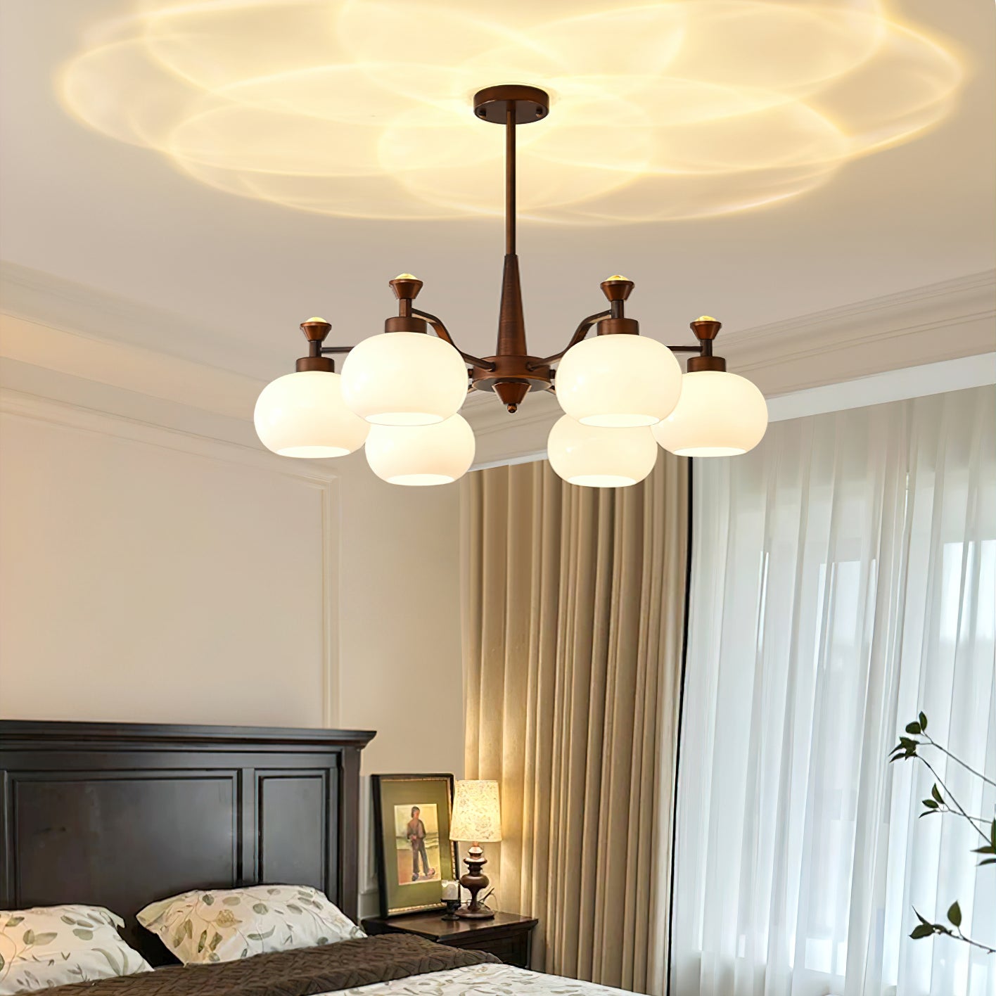Globe Spotlight Chandelier - Cueteks