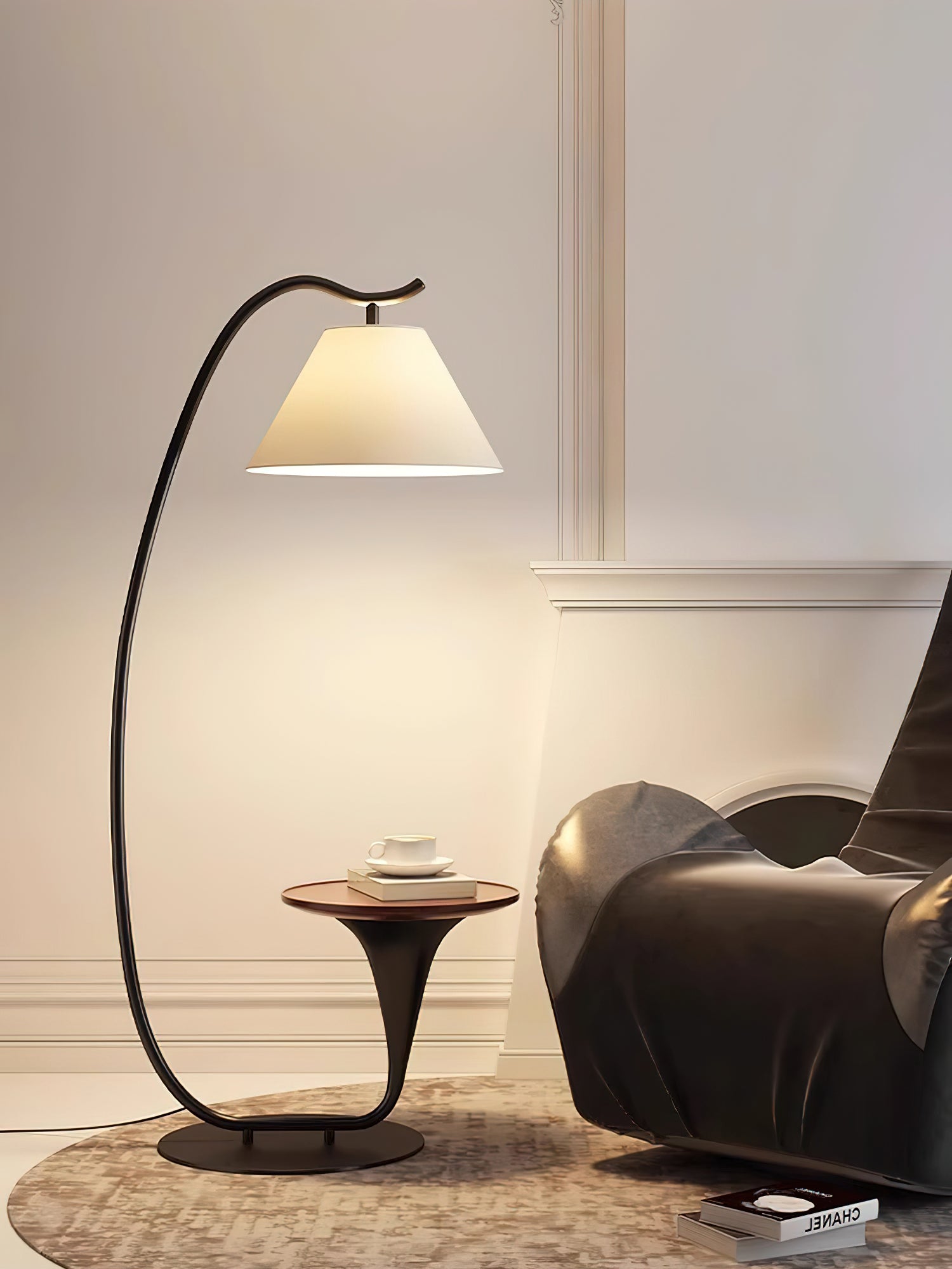 Curvature Floor Lamp - Cueteks