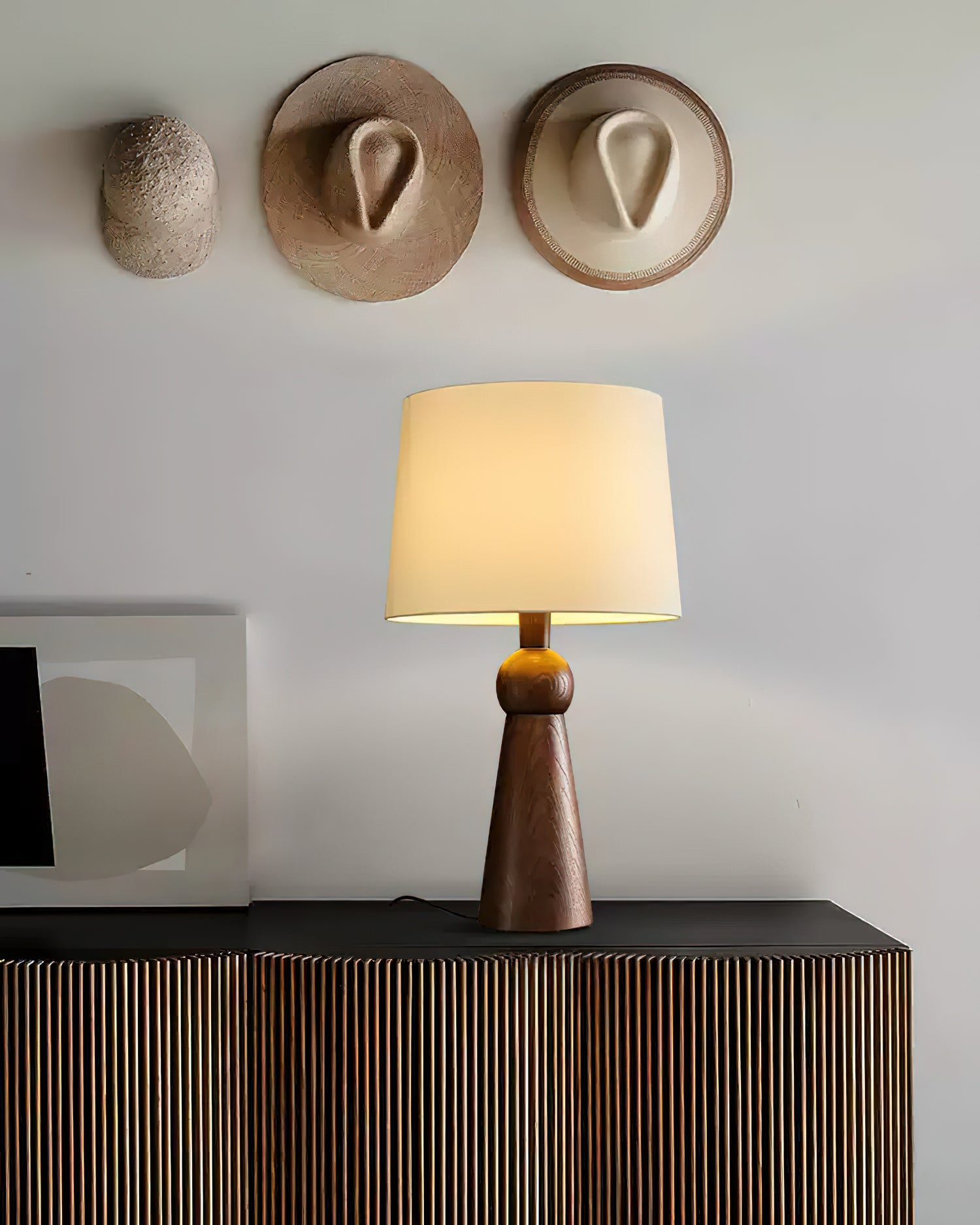 Bella Table Lamp - Cueteks