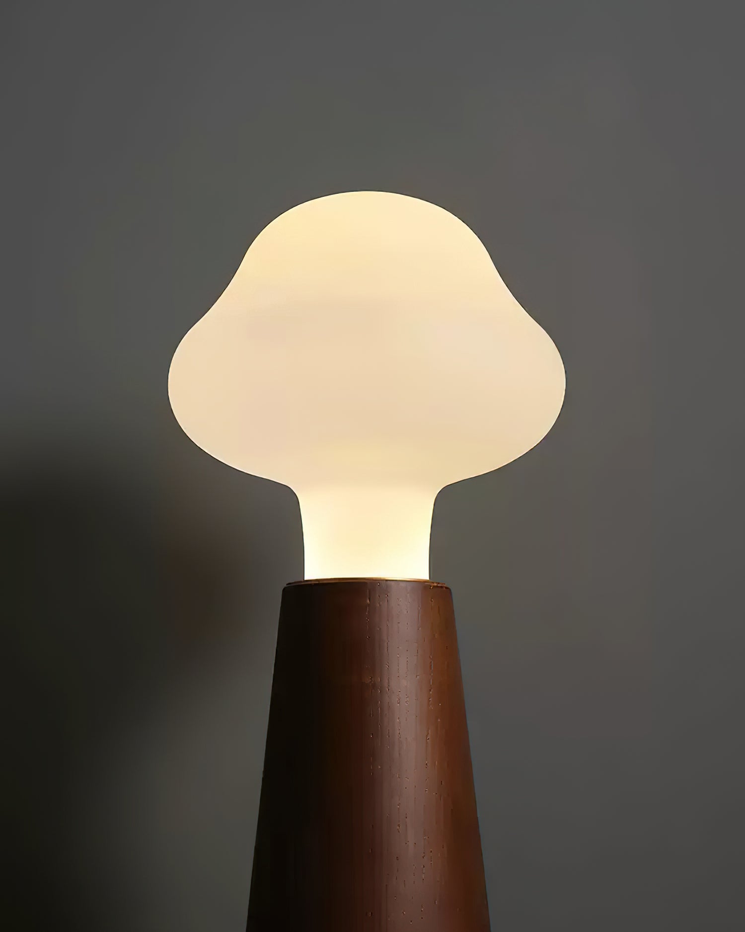 Cloudlet Table Lamp - Cueteks