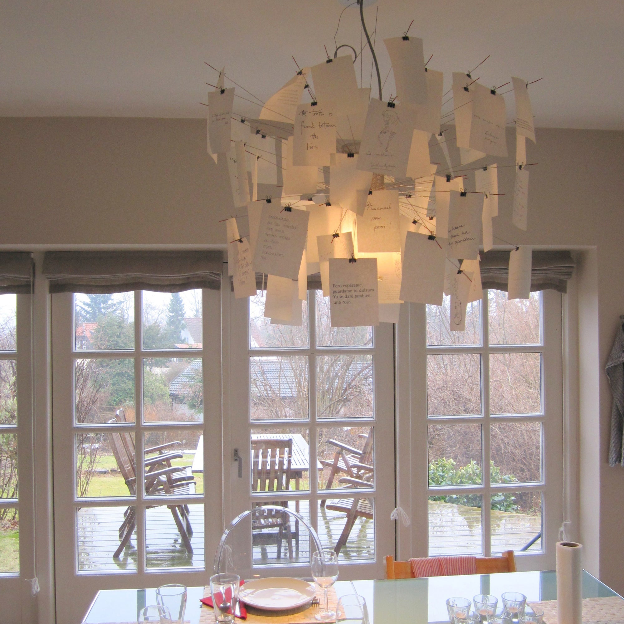 Paper Chandelier - Cueteks