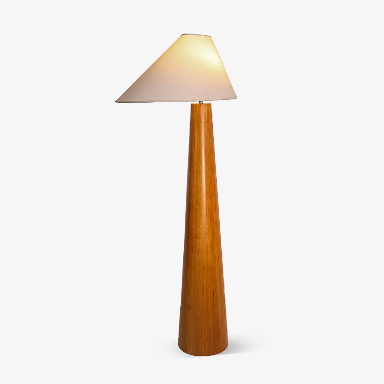 Alvin Floor Lamp - Cueteks