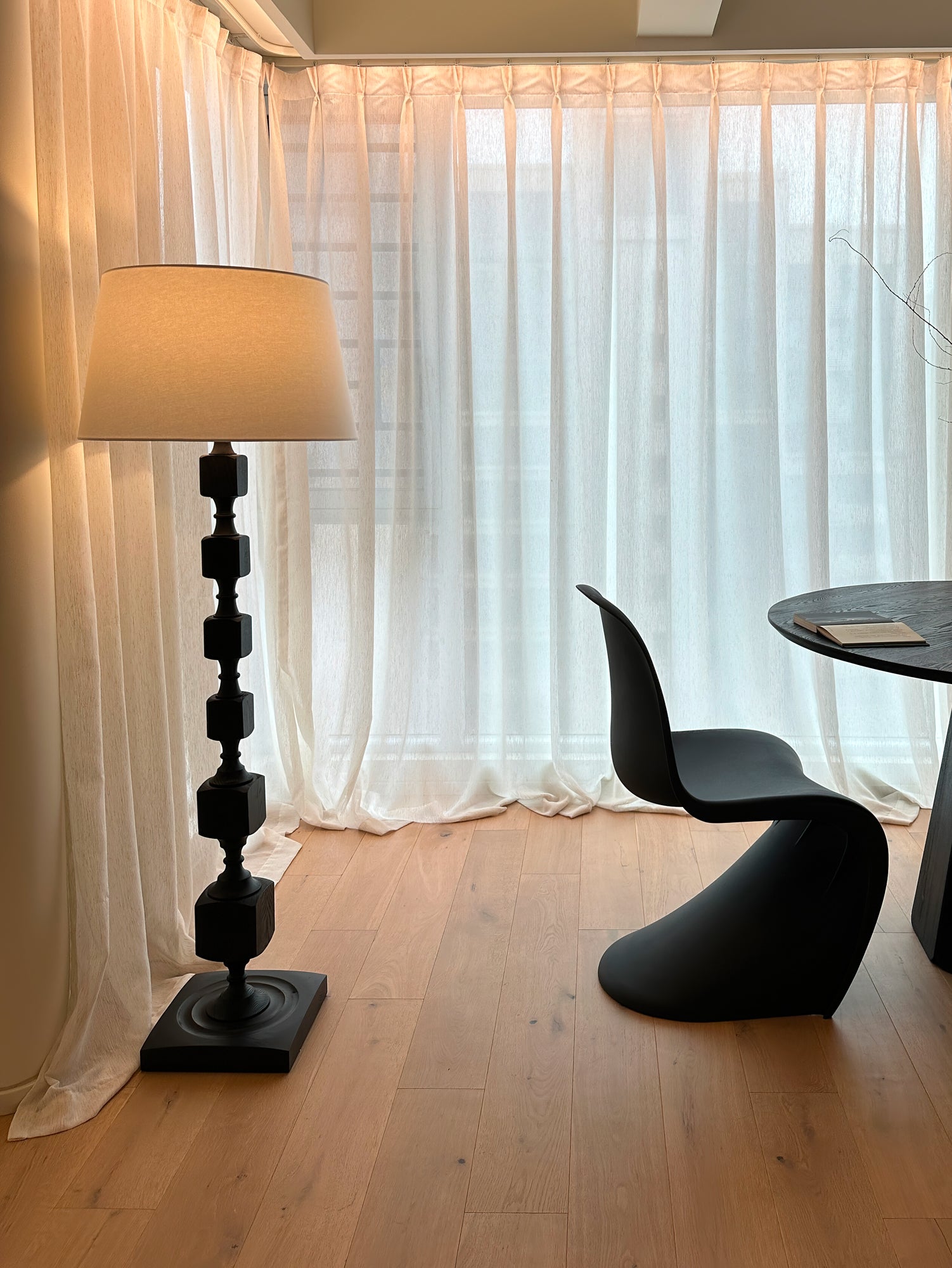 Hexas Floor Lamp - Cueteks