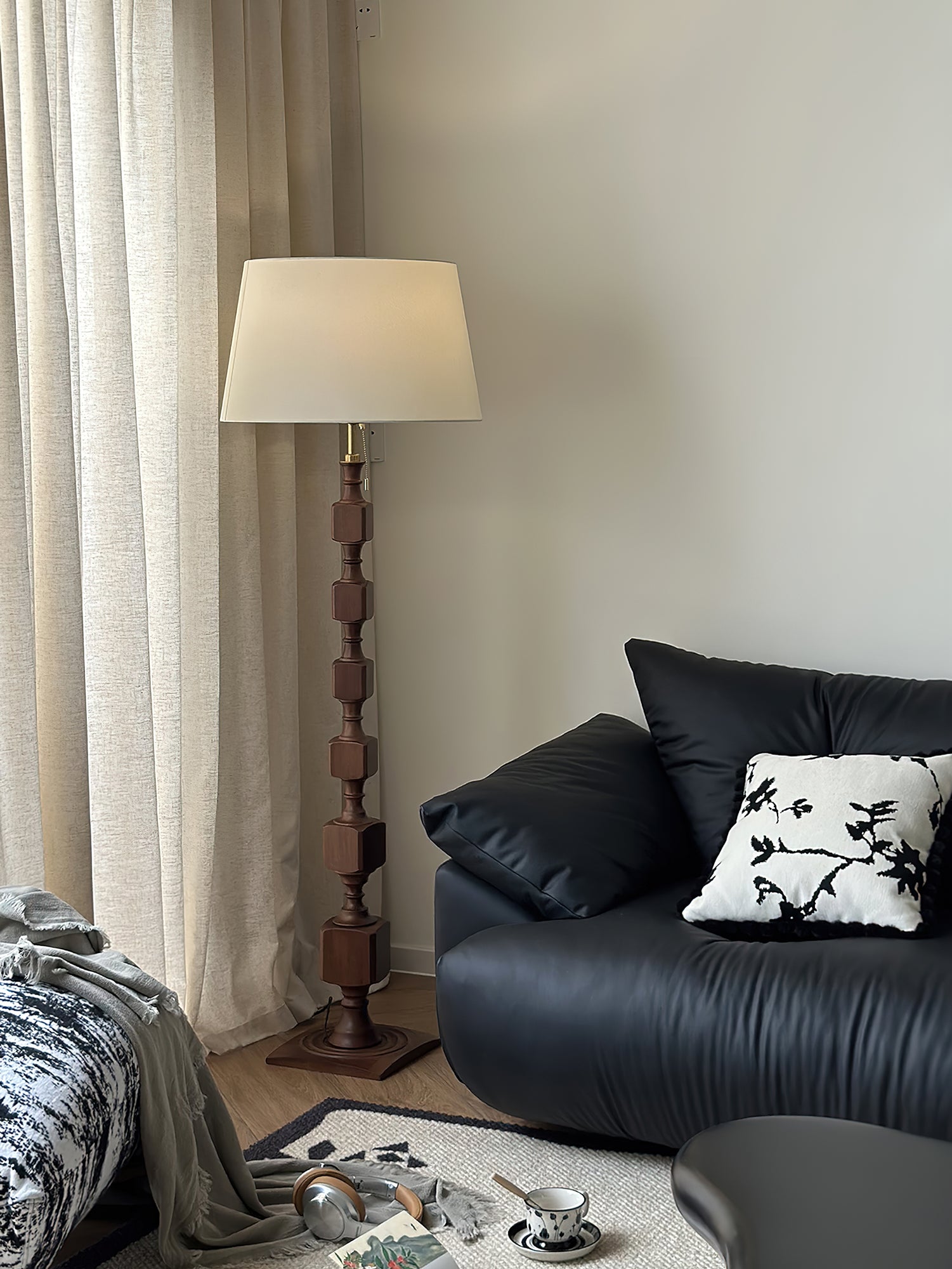 Hexas Floor Lamp - Cueteks