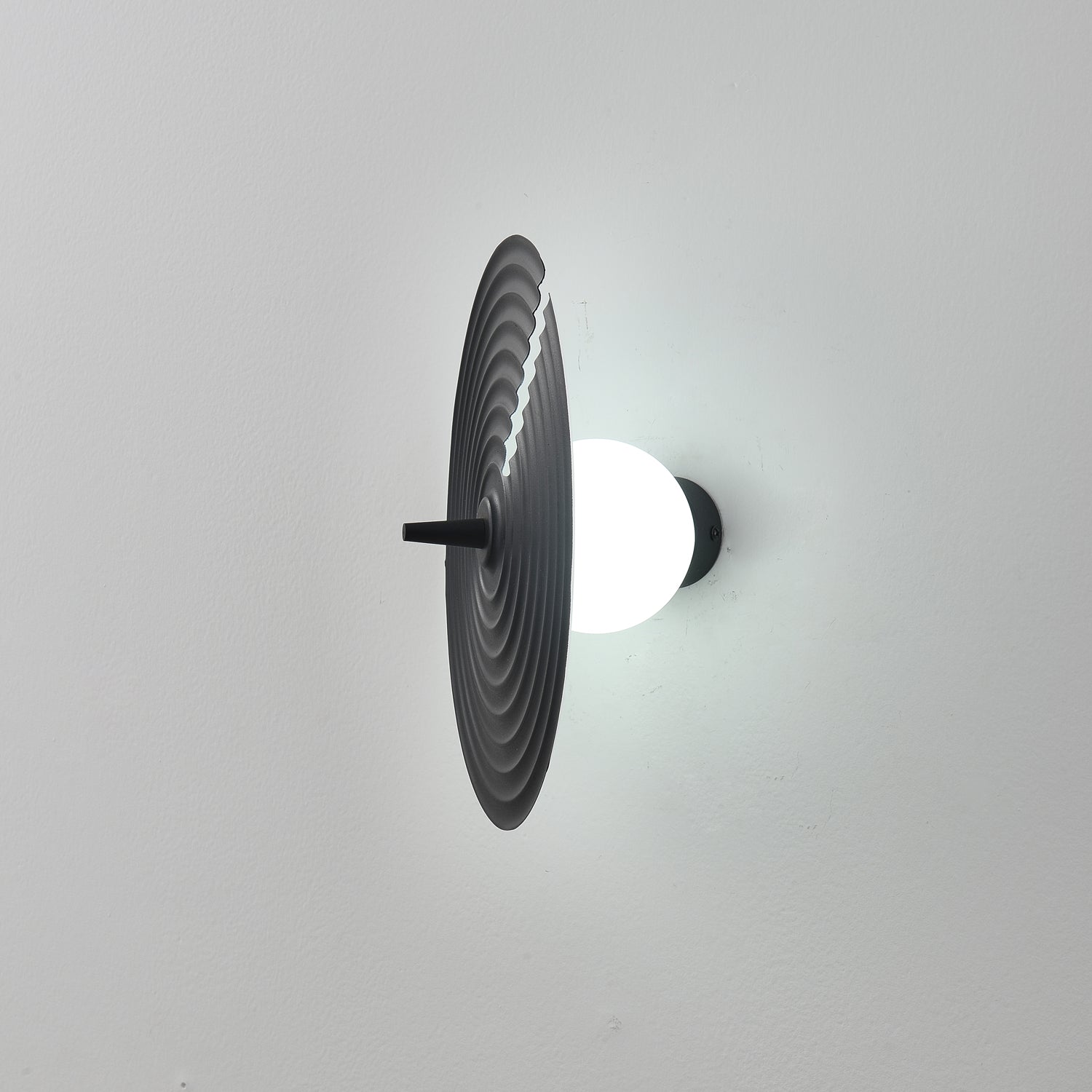 Symphony Wall Lamp - Cueteks