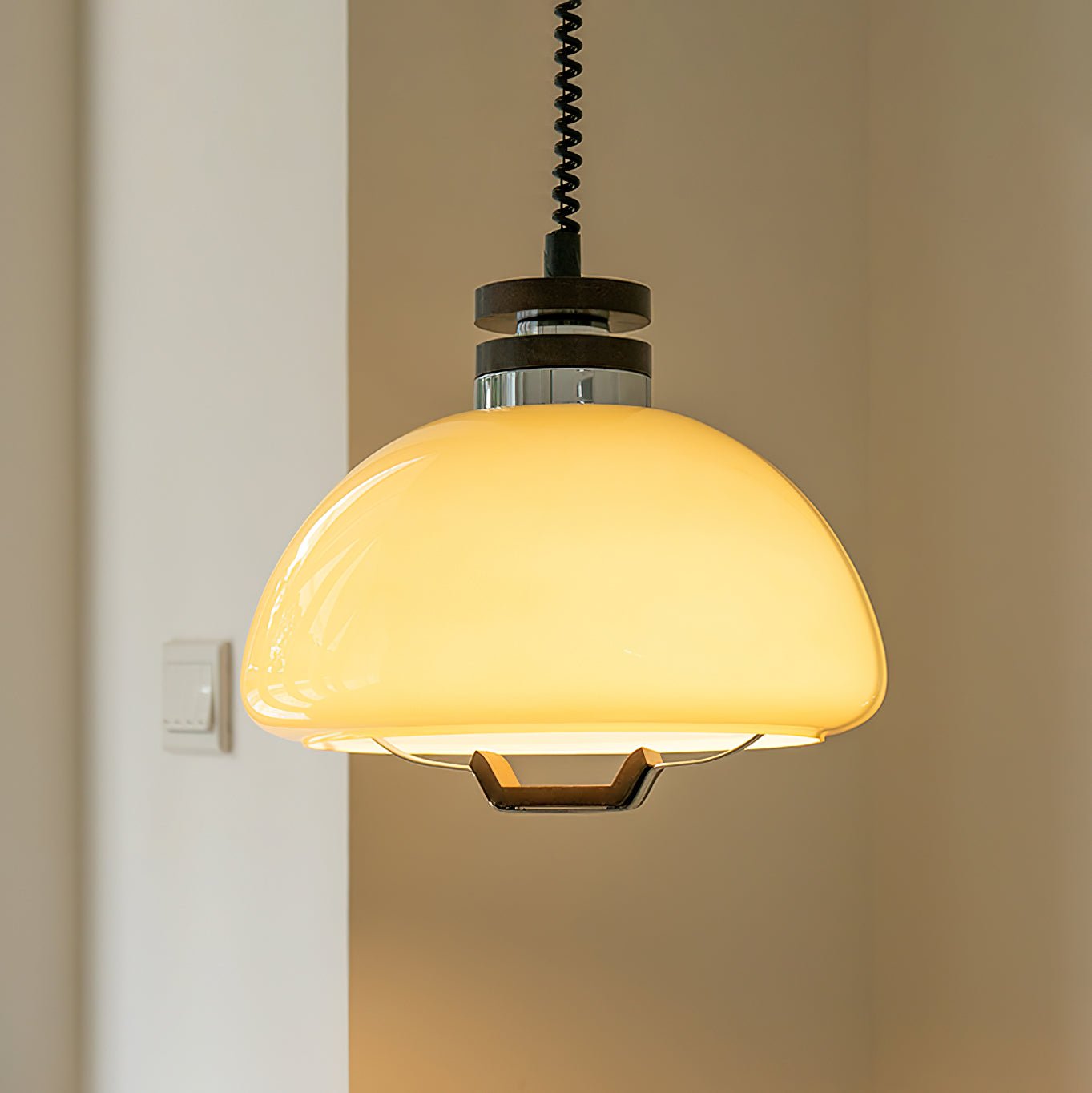 Vela Pudding Pendant Light - Cueteks