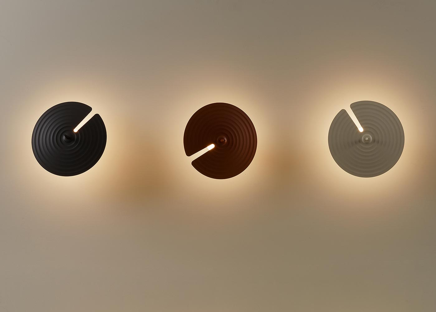Symphony Wall Lamp - Cueteks