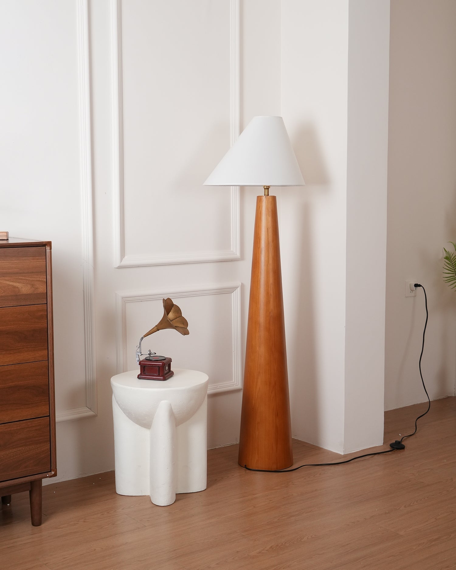 Alvin Floor Lamp - Cueteks