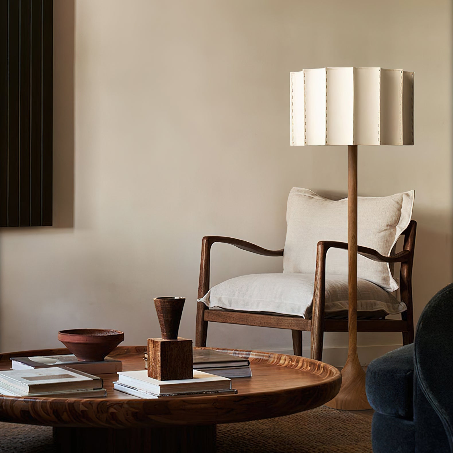 Hakka Floor Lamp - Cueteks