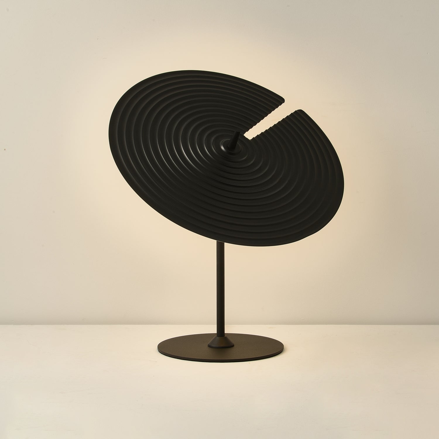 Symphony Table Lamp - Cueteks