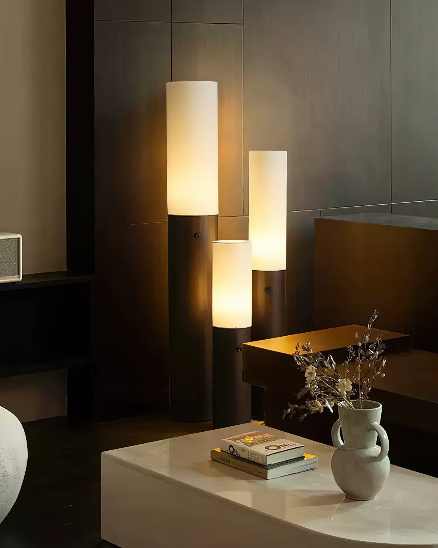Timber Column Floor Lamp - Cueteks