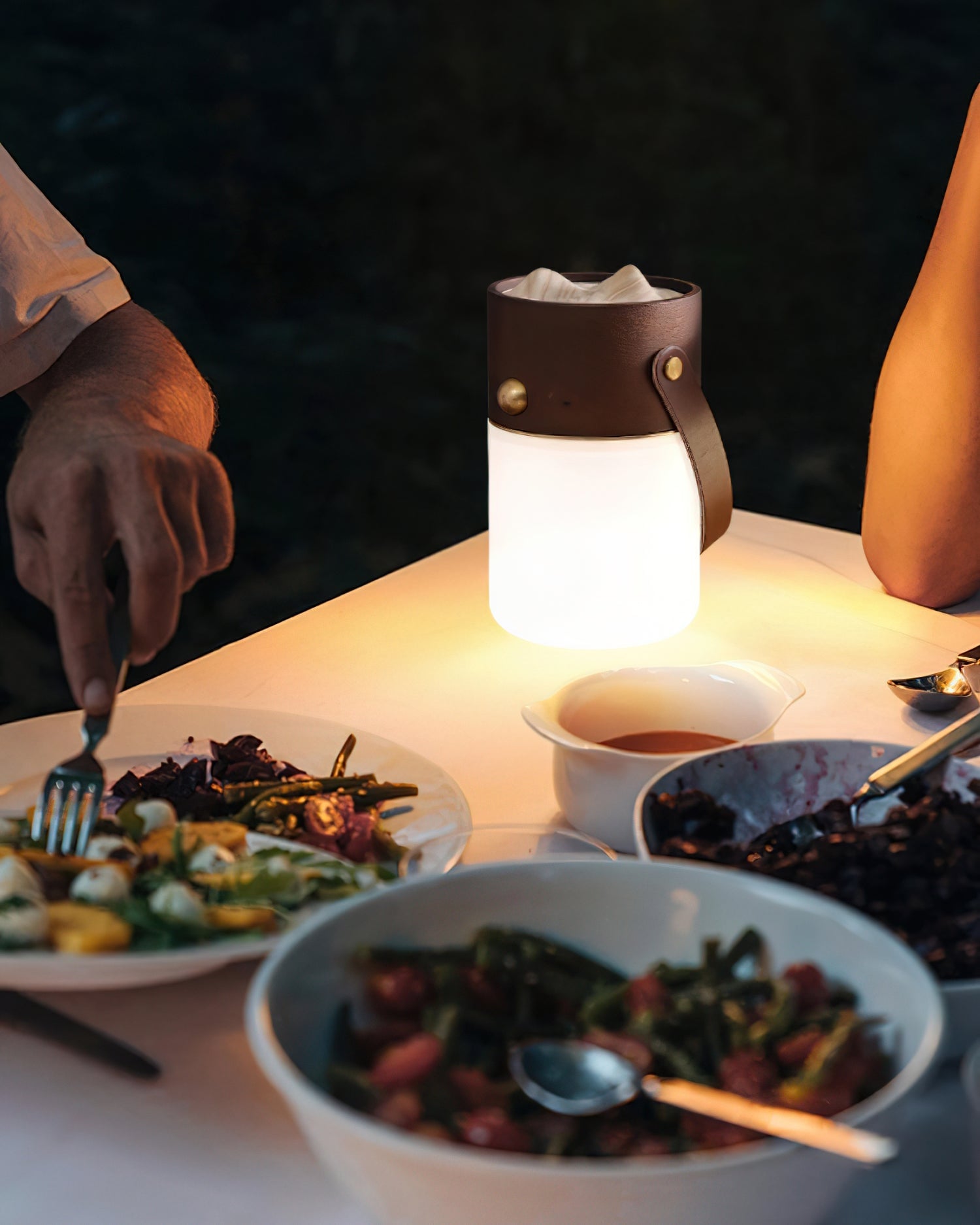 Nomad Lantern Table Lamp - Cueteks