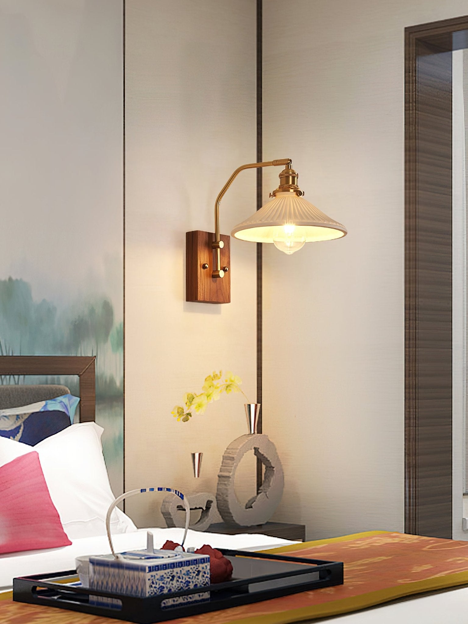 Heritage Walnut Wall Lamp - Cueteks