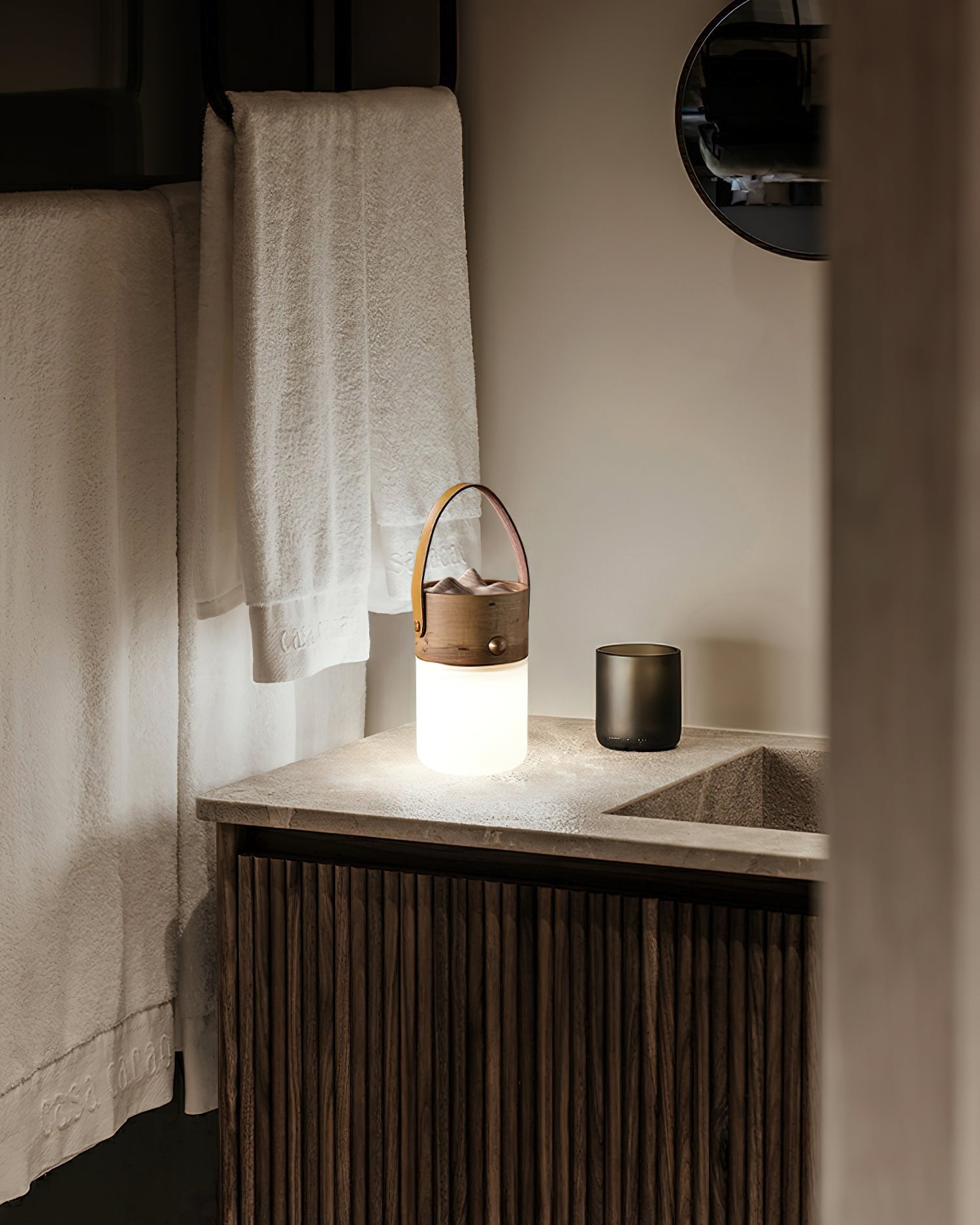 Nomad Lantern Table Lamp - Cueteks