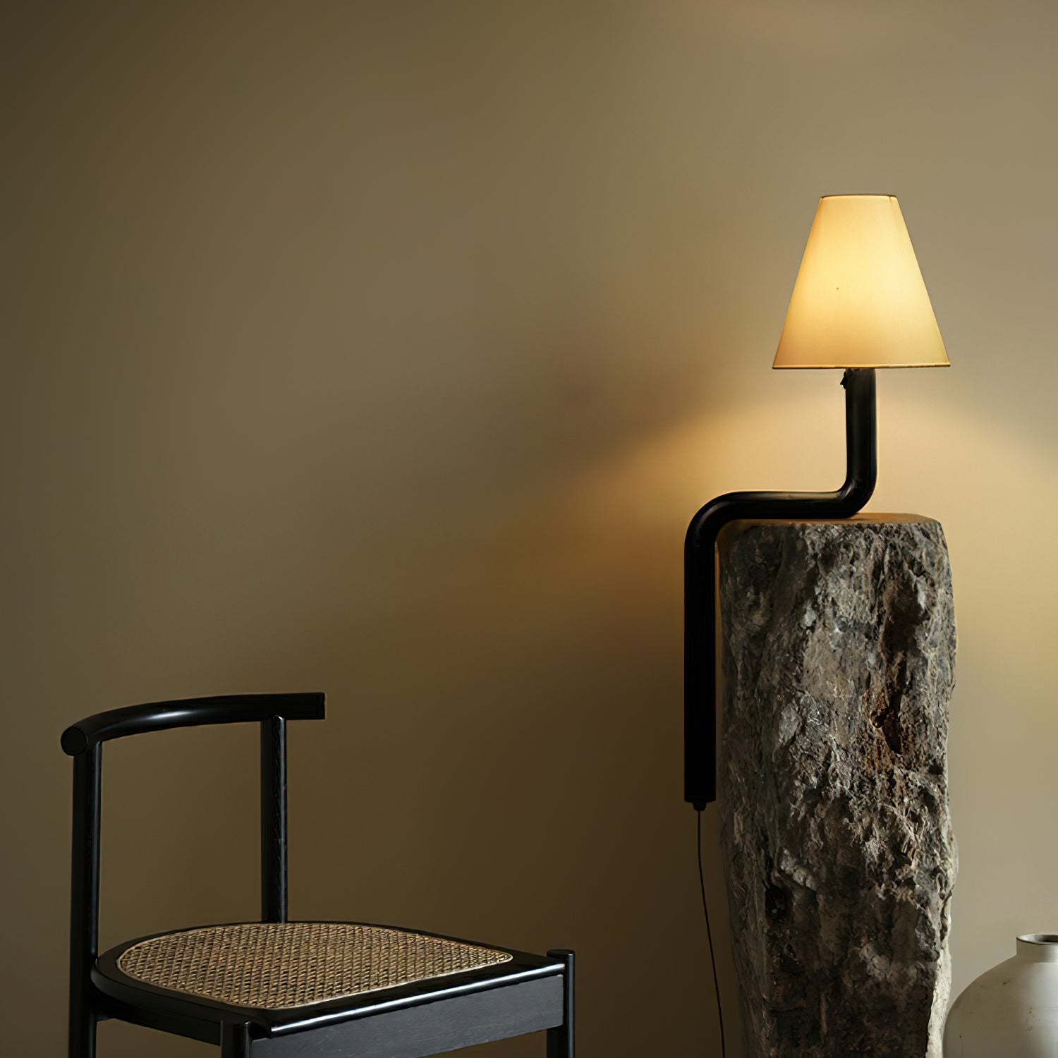 Bend Wood Table Lamp - Cueteks