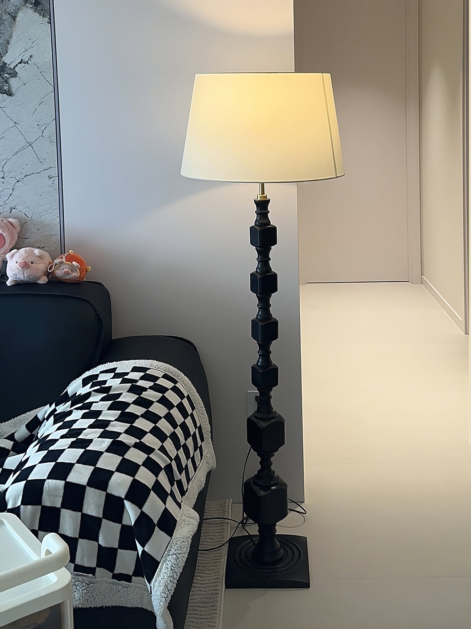 Hexas Floor Lamp - Cueteks