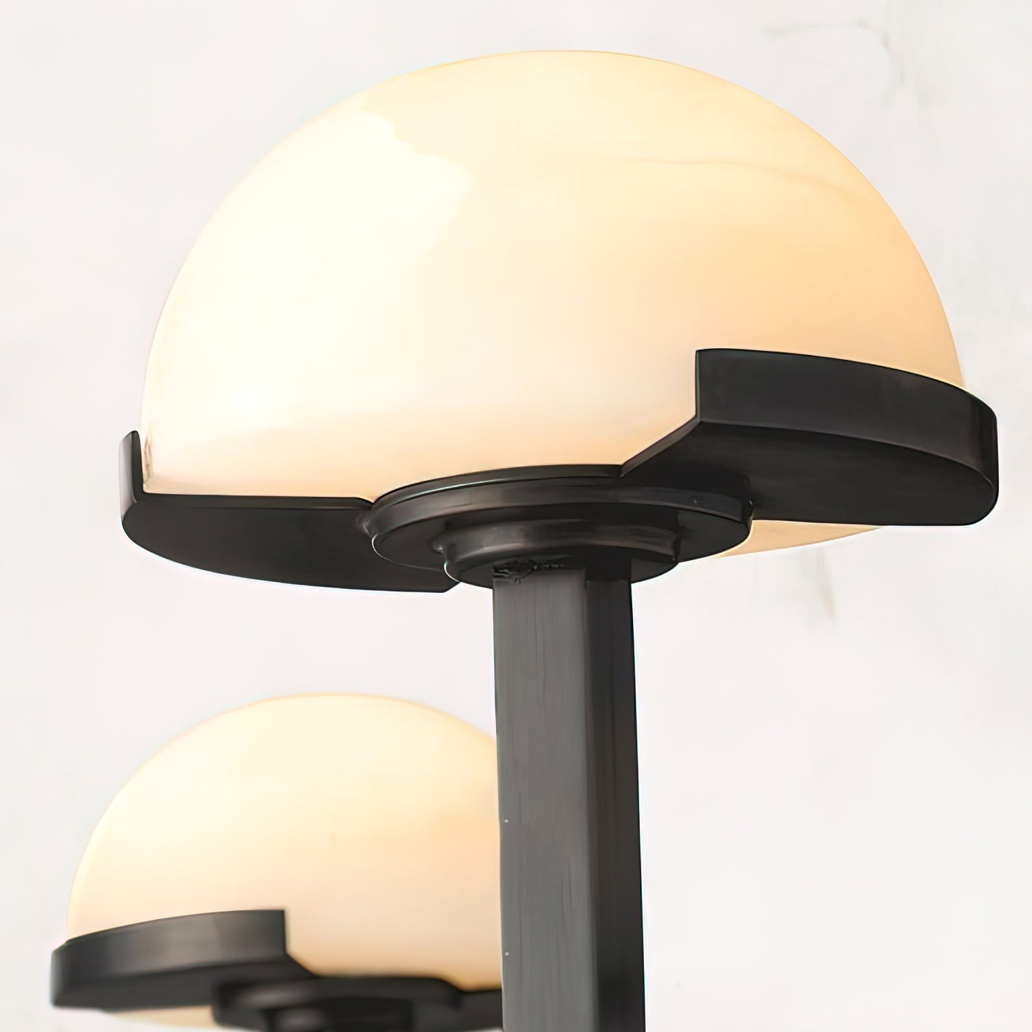 Mushroom Alabaster Wall Lamp - Cueteks