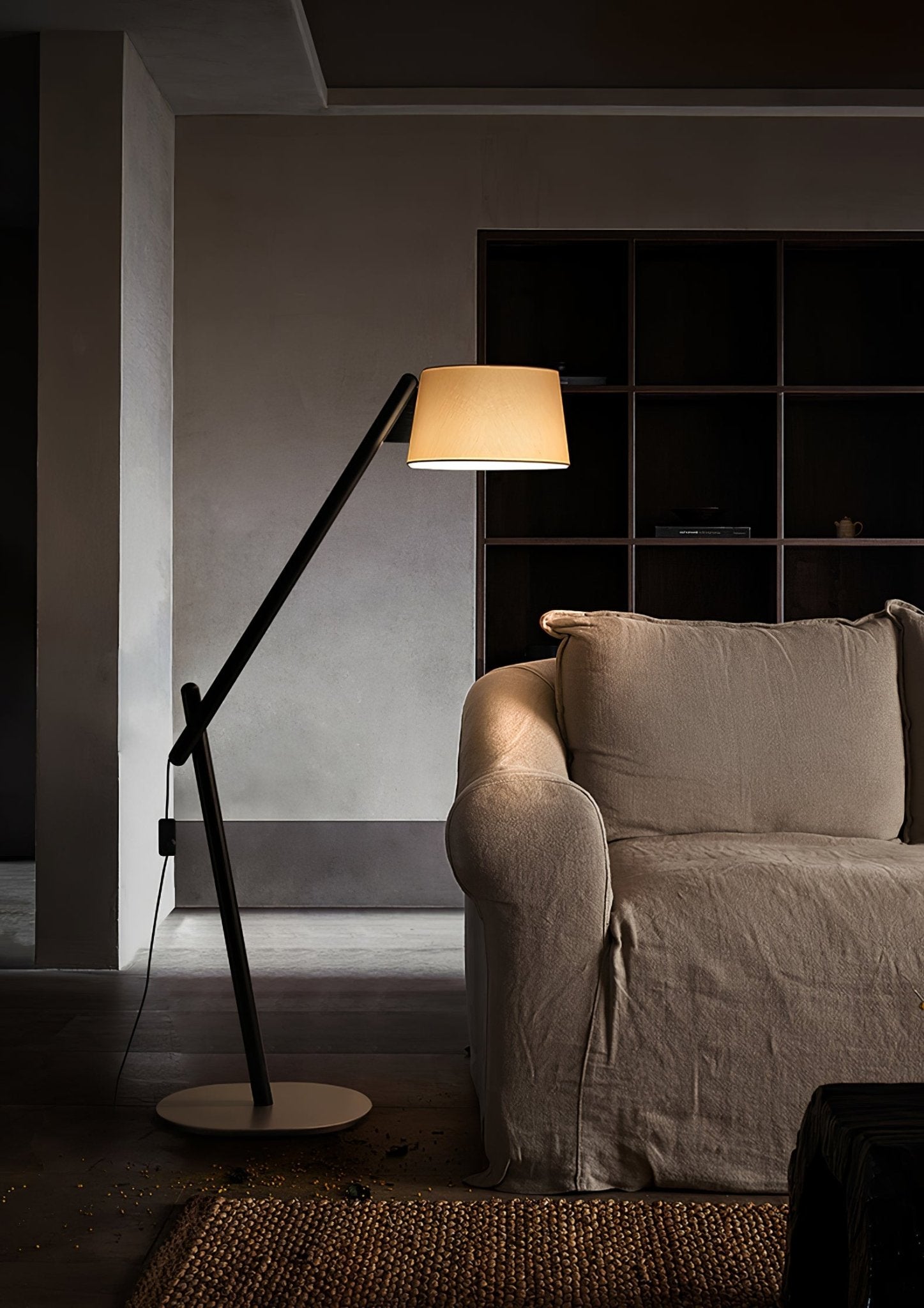 Lean Pivot Floor Lamp - Cueteks