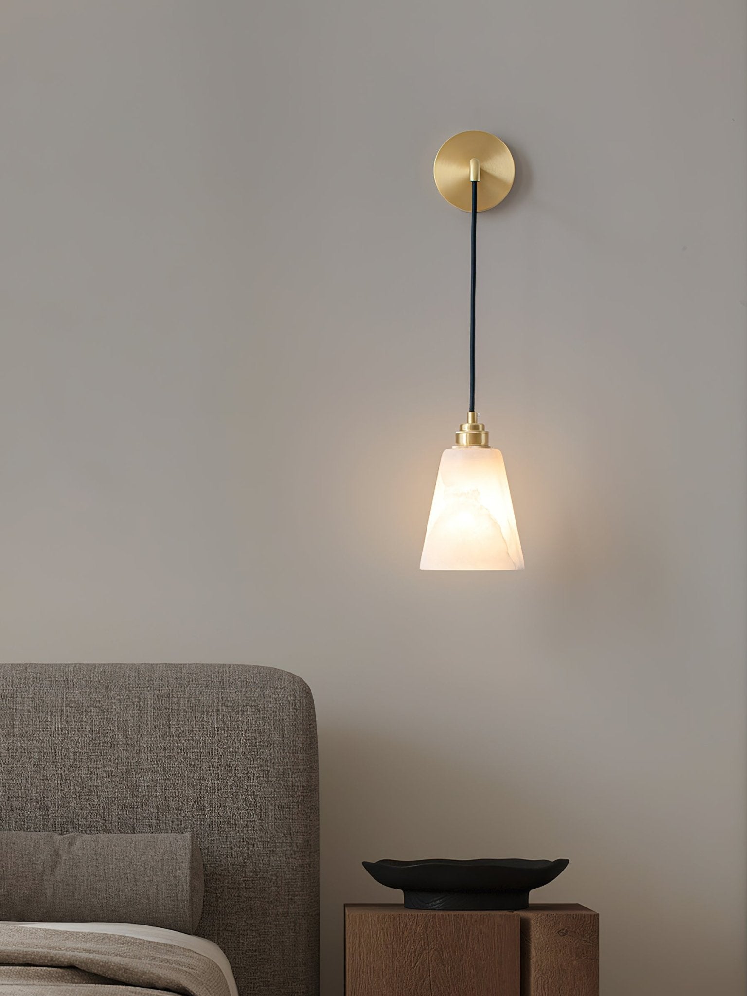 Droplet Alabaster Wall Lamp - Cueteks
