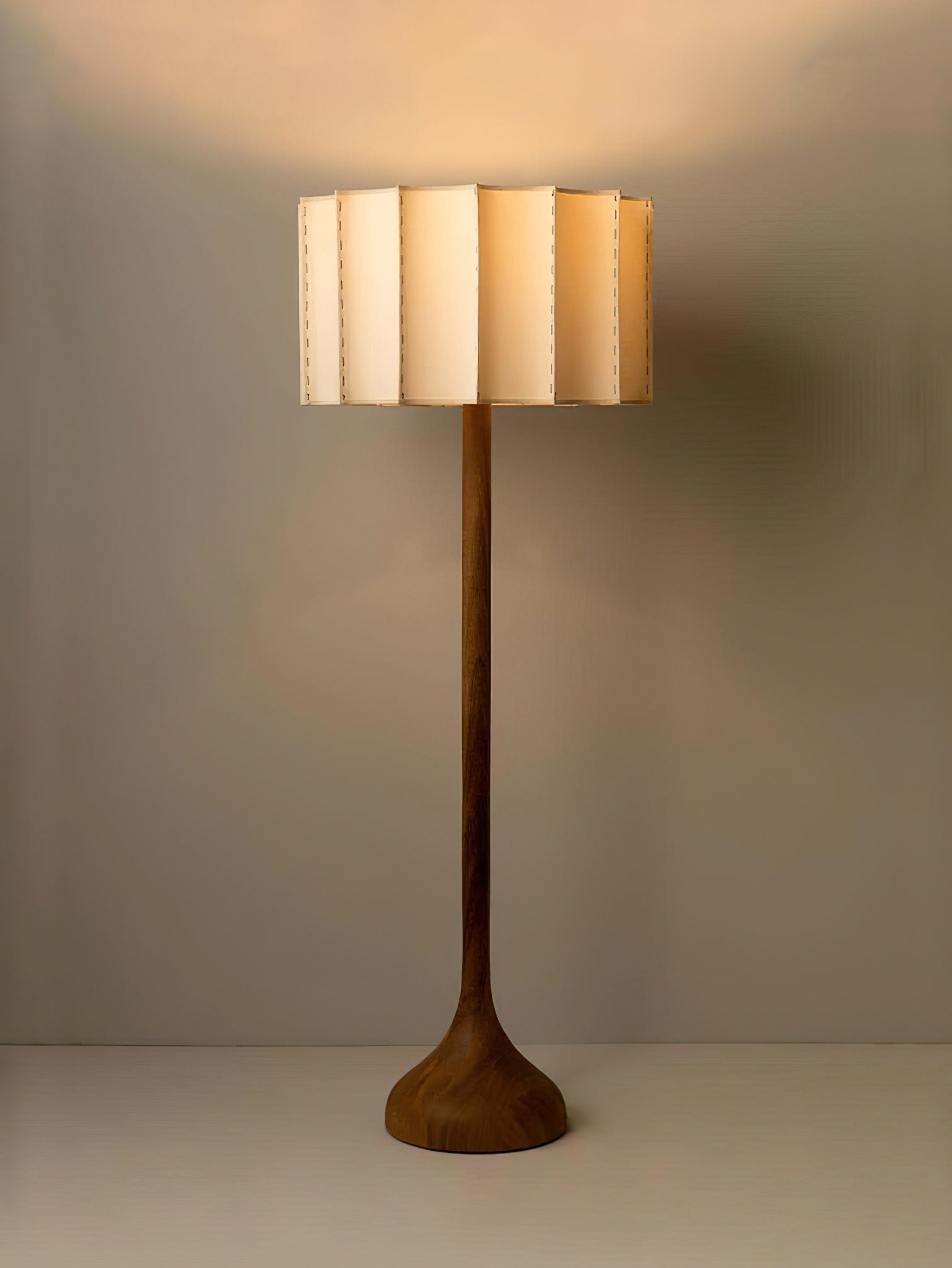 Hakka Floor Lamp - Cueteks