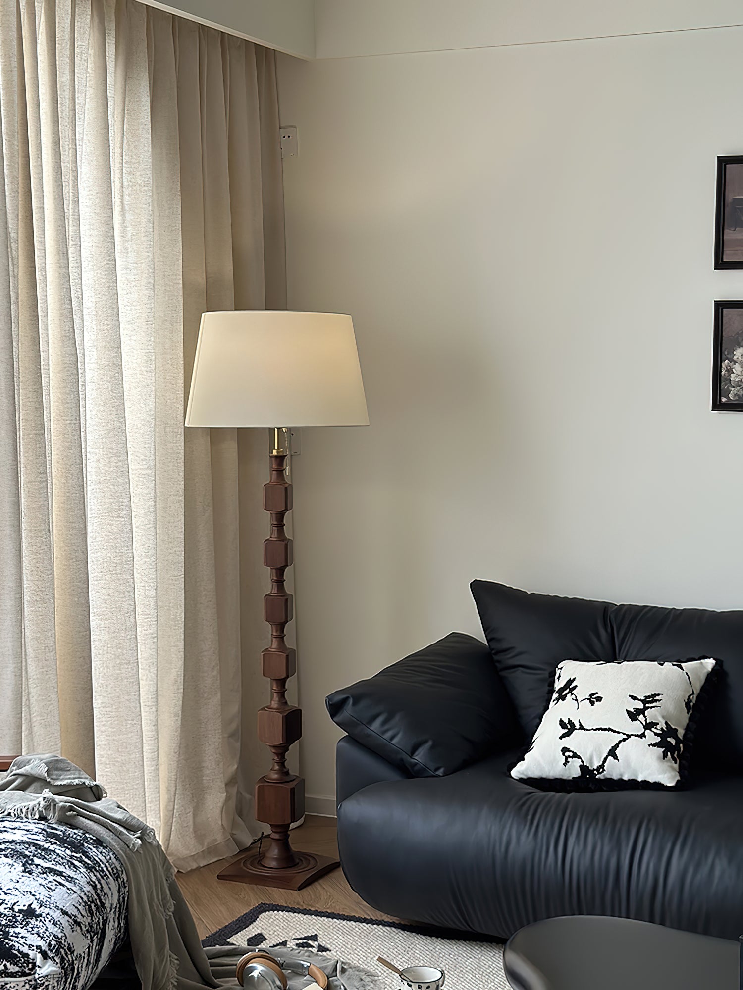 Hexas Floor Lamp - Cueteks