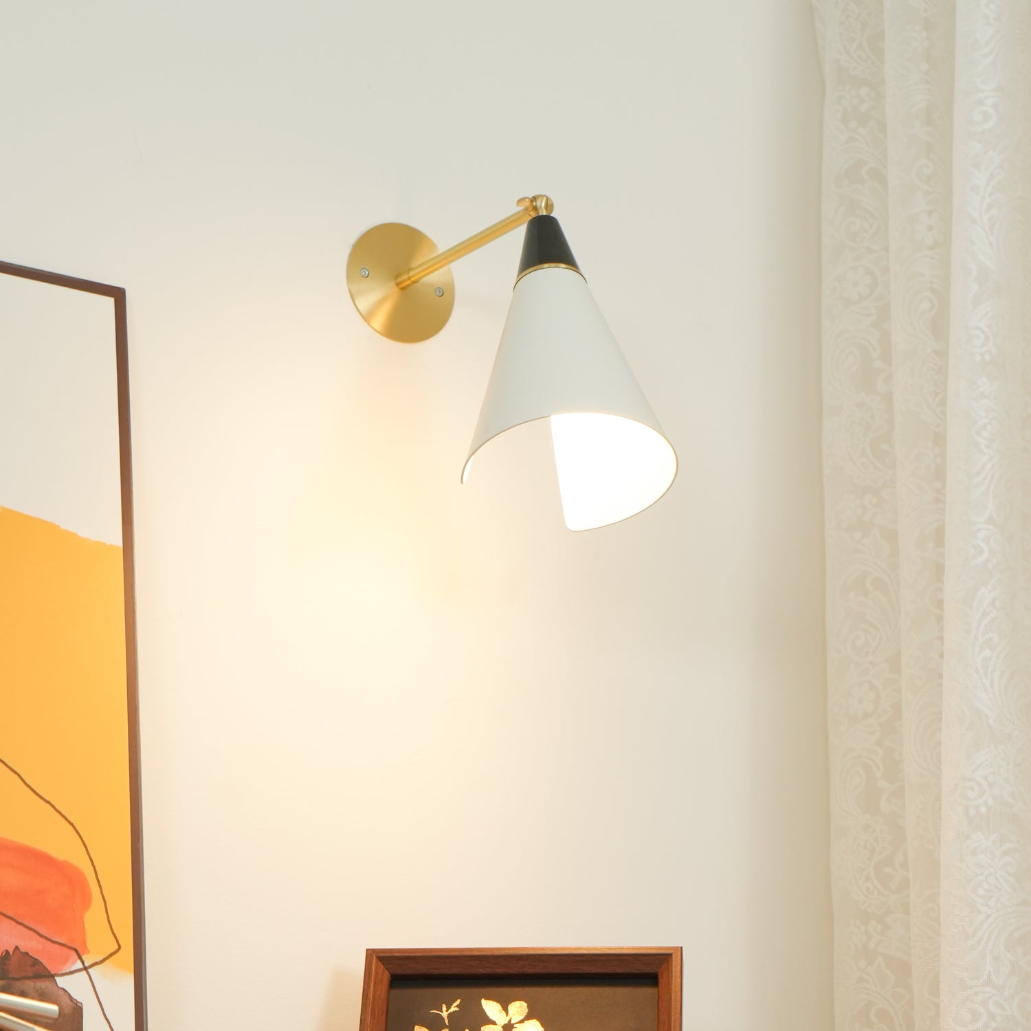 Petite Magari Wall Lamp - Cueteks