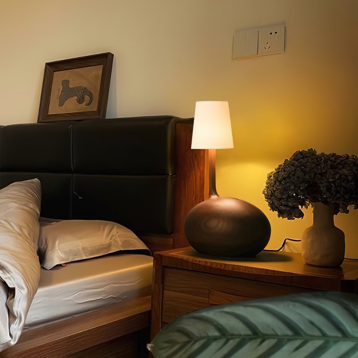 Snail Table Lamp - Cueteks