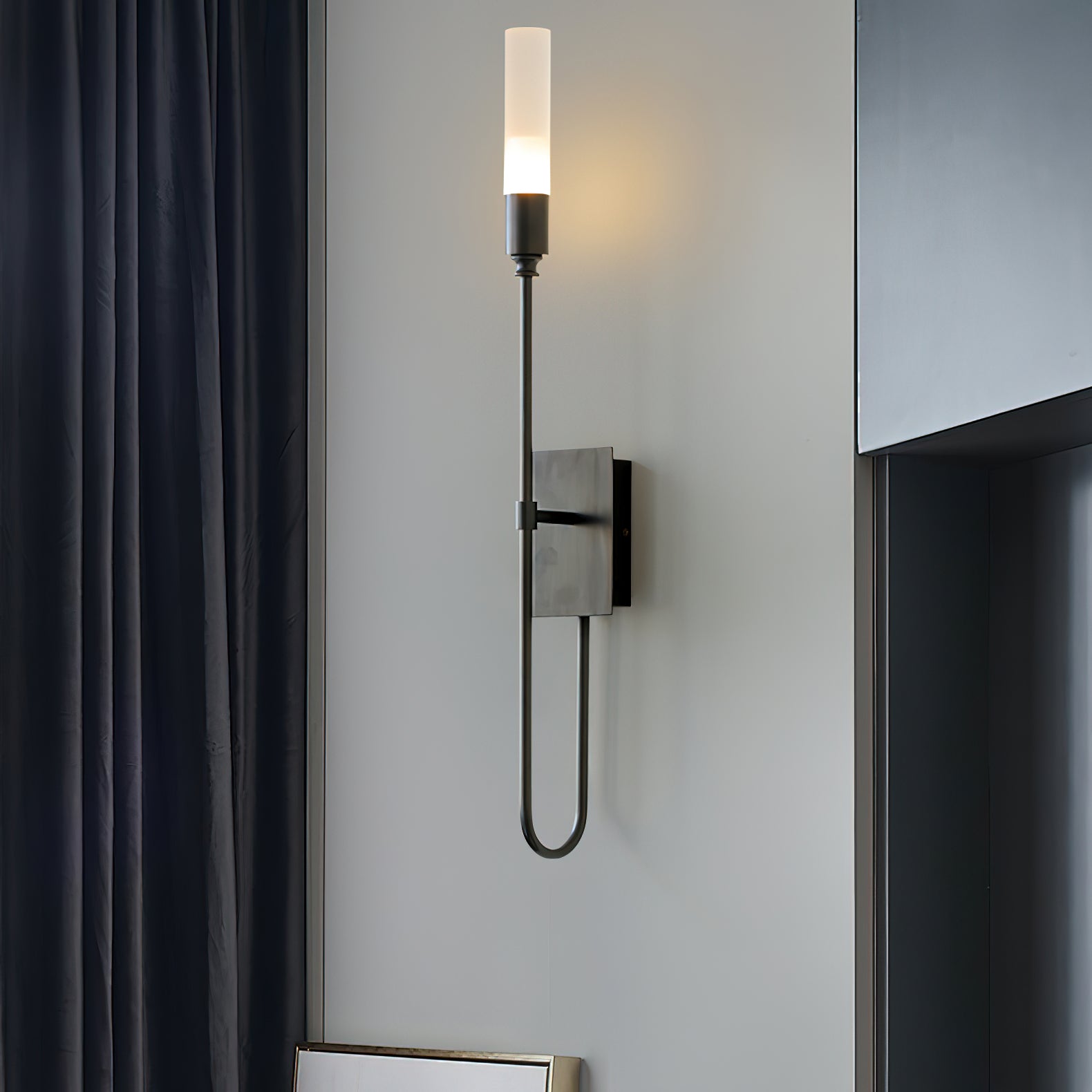 Double Arrow Wall Sconce - Cueteks