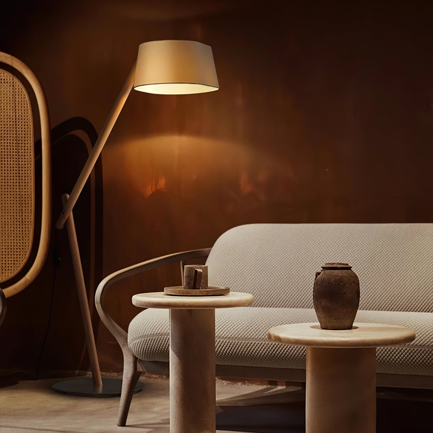 Lean Pivot Floor Lamp - Cueteks