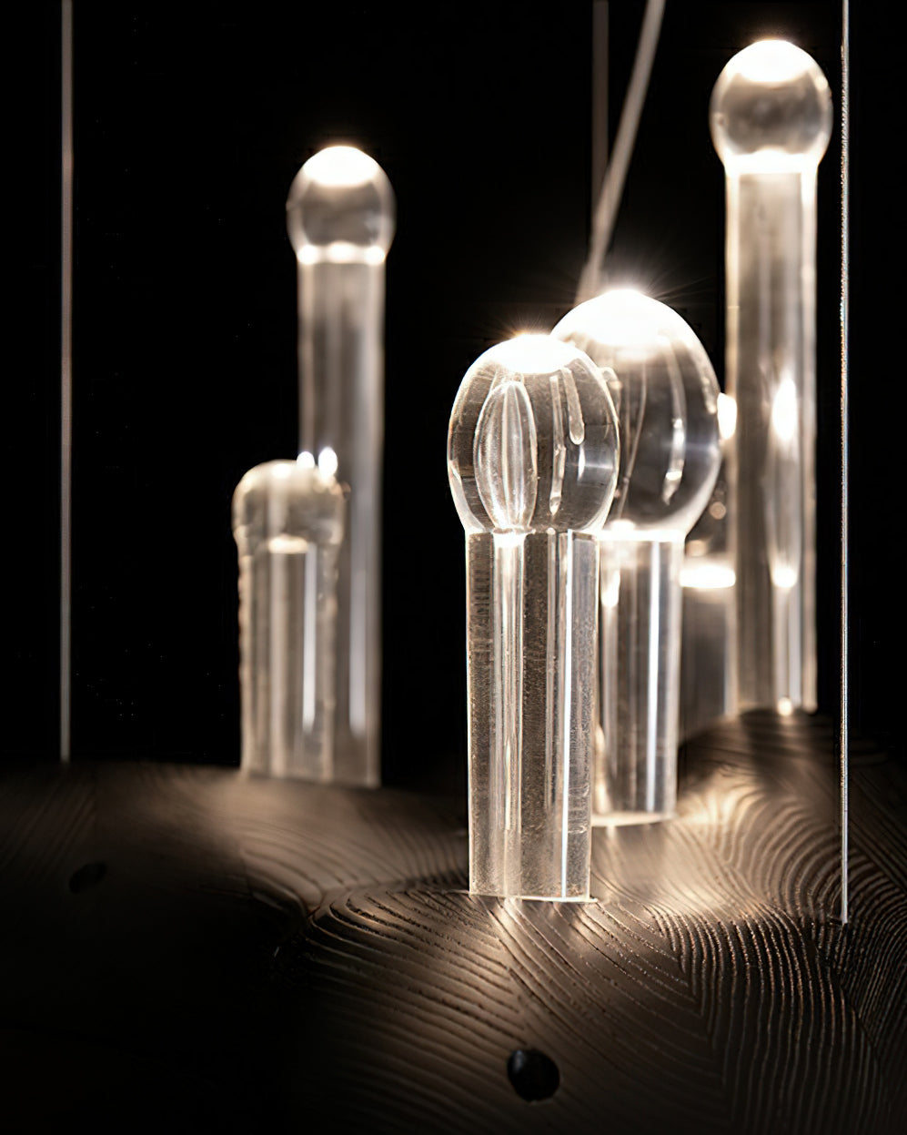 Skyward Thorn Chandelier - Cueteks