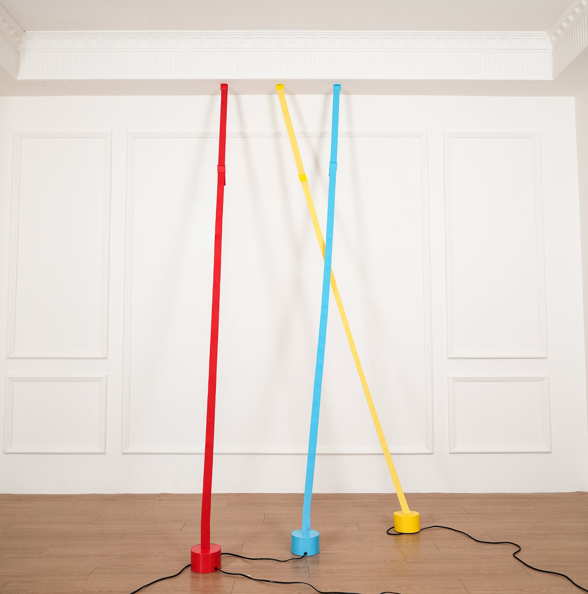 Elastica Arbitrary Floor Lamp - Cueteks