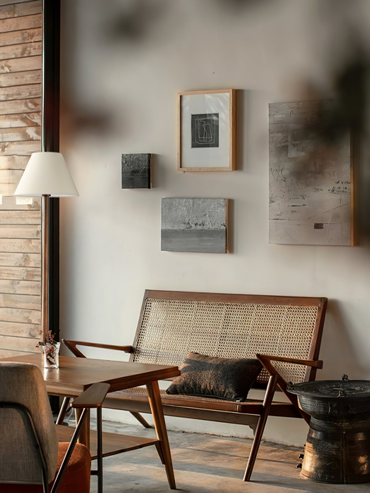Final Strike Floor Lamp - Cueteks