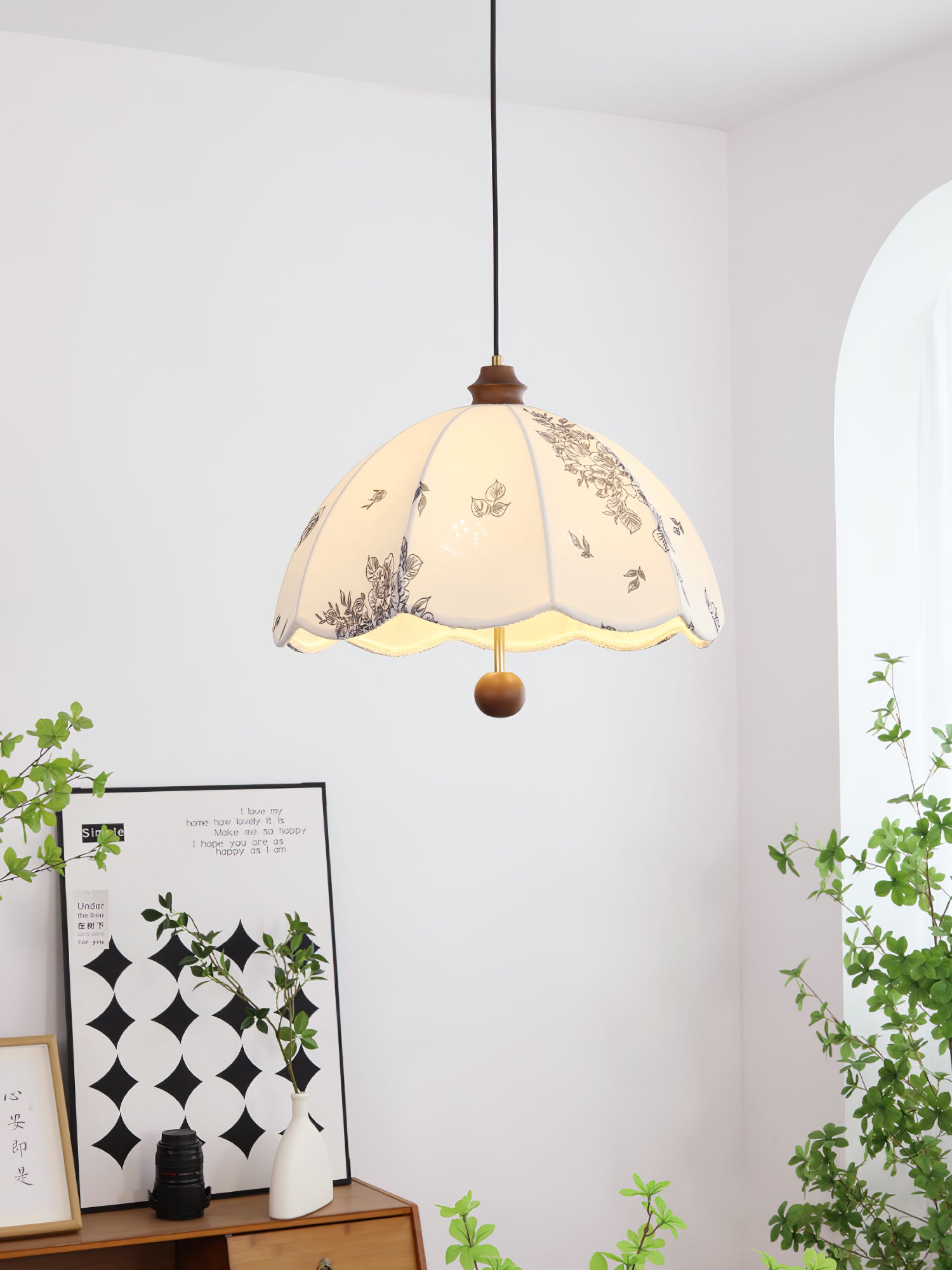 Petal Whisper Pendant Lamp - Cueteks