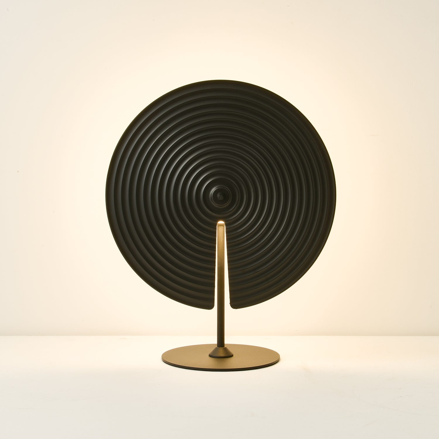 Symphony Table Lamp - Cueteks
