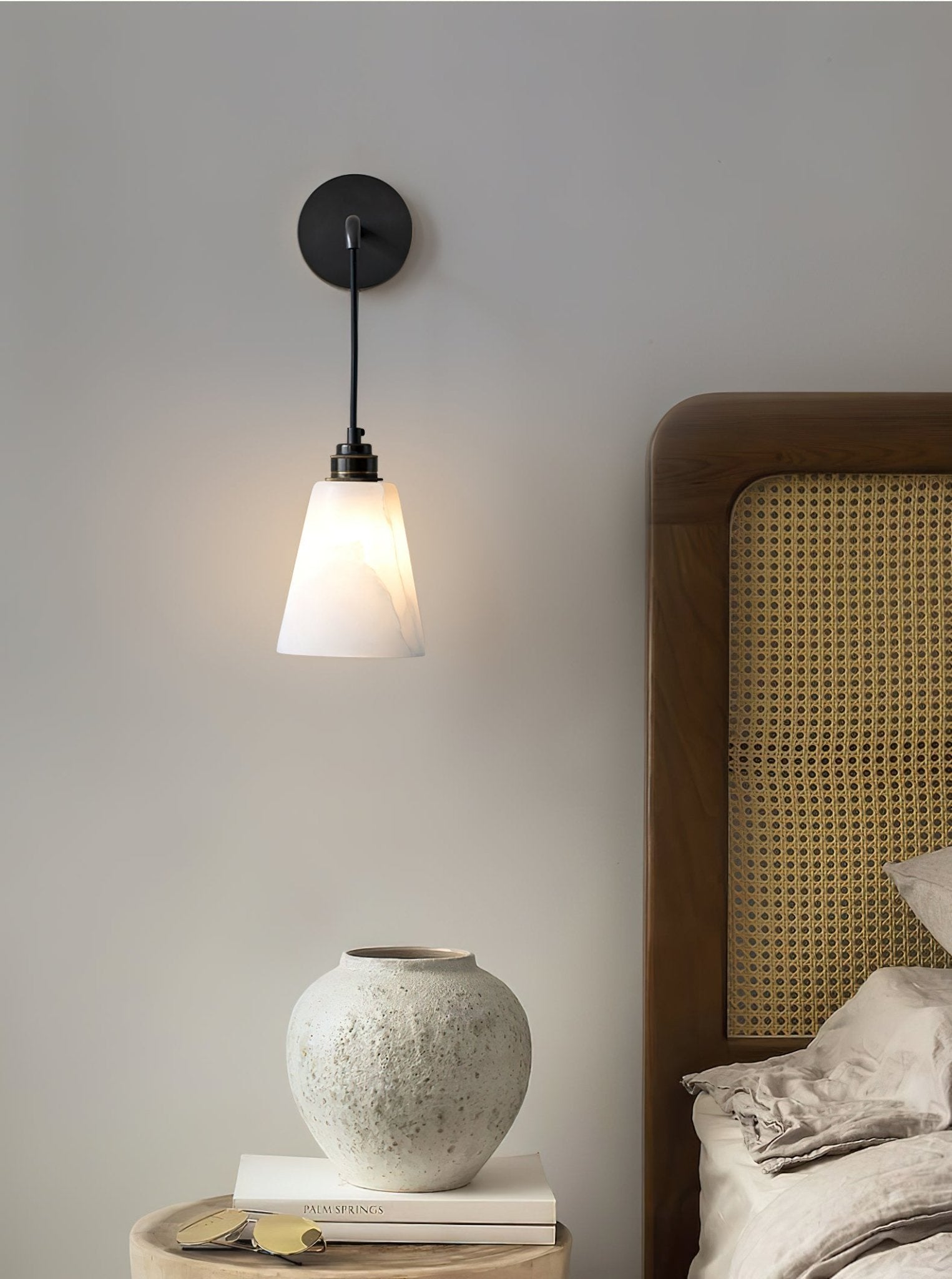 Droplet Alabaster Wall Lamp - Cueteks
