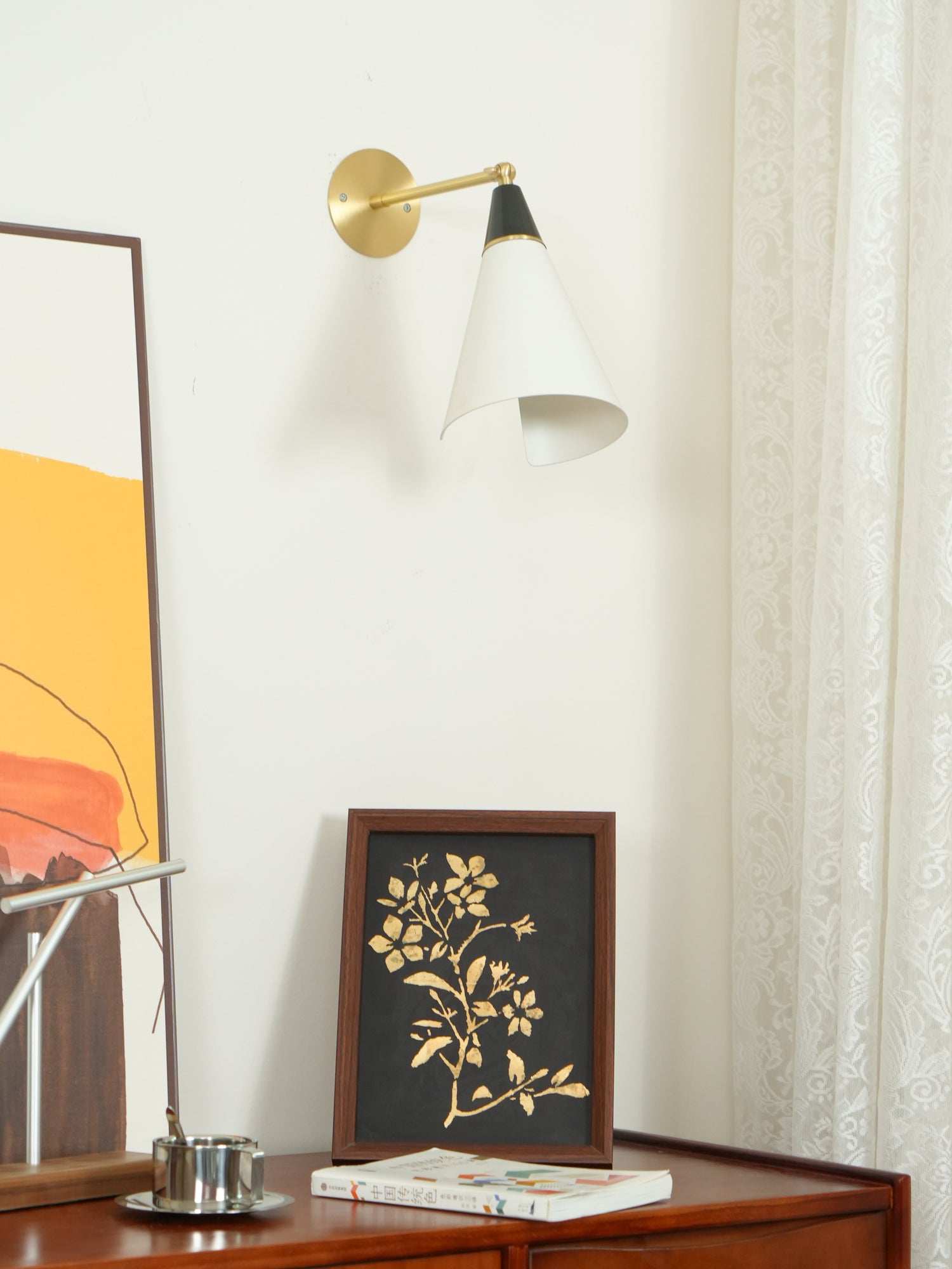 Petite Magari Wall Lamp - Cueteks