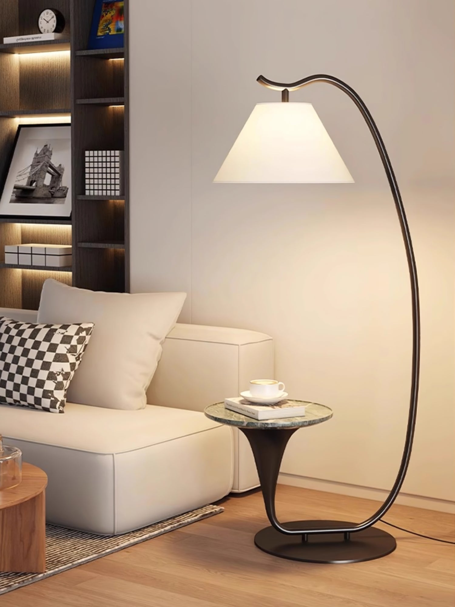 Curvature Floor Lamp - Cueteks