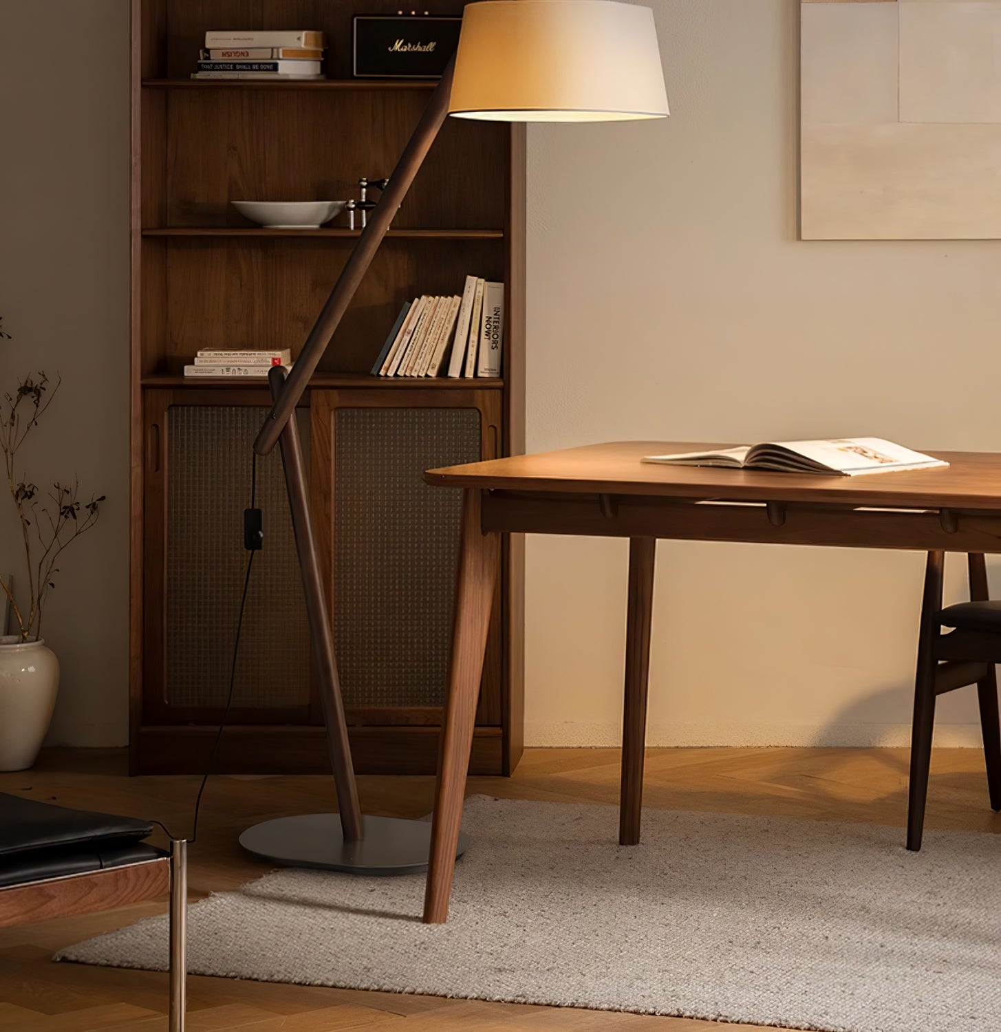Lean Pivot Floor Lamp - Cueteks