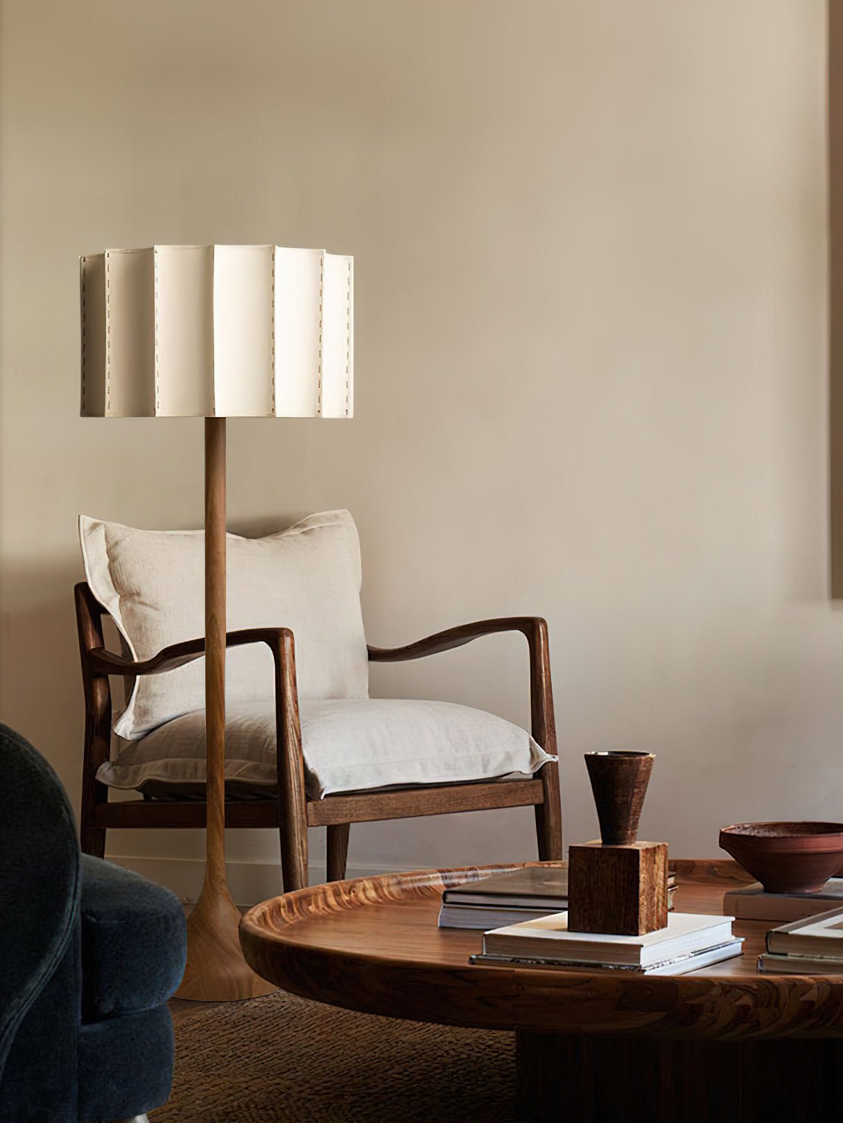 Hakka Floor Lamp - Cueteks