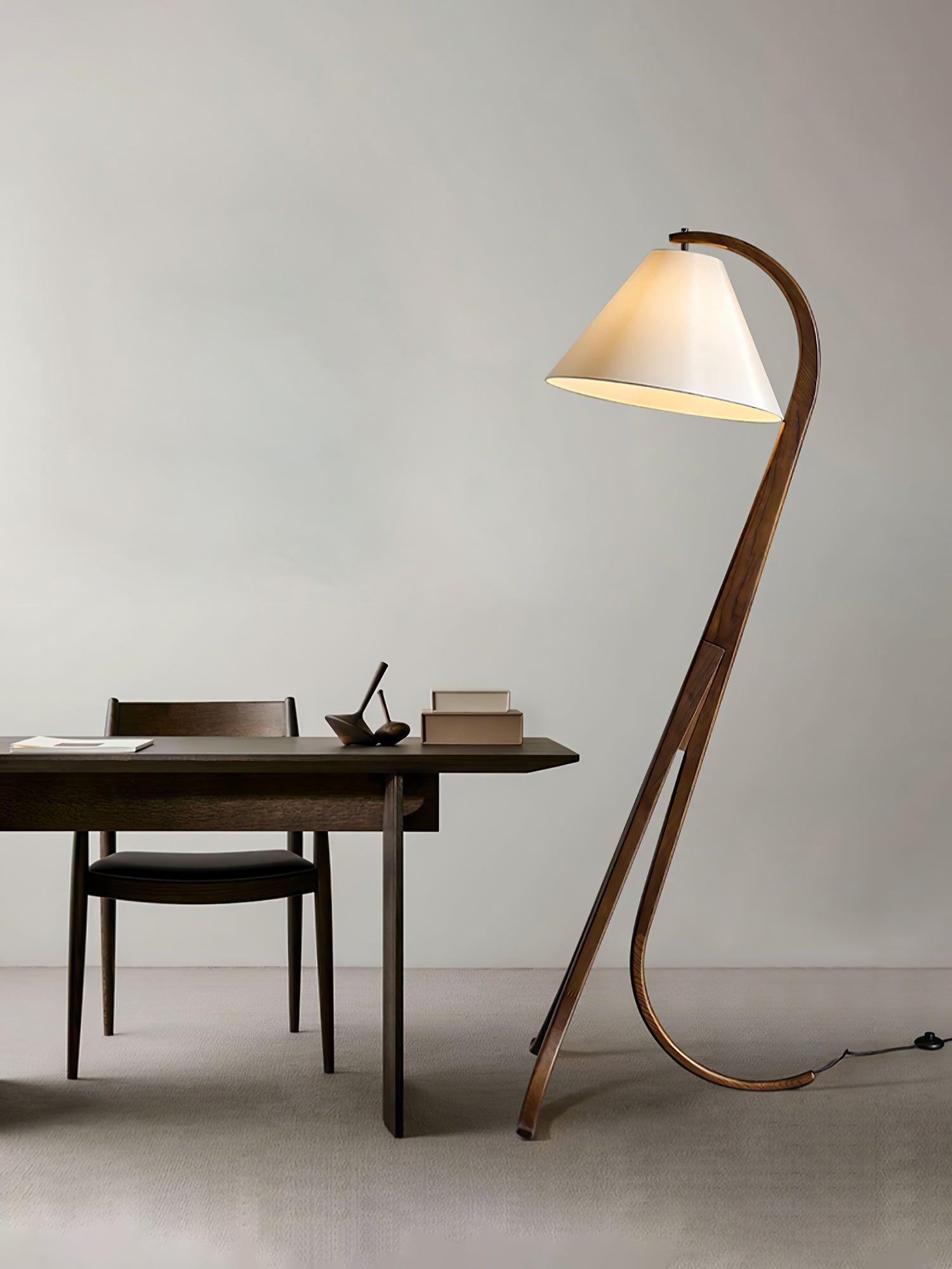 Arcwood Floor Lamp - Cueteks