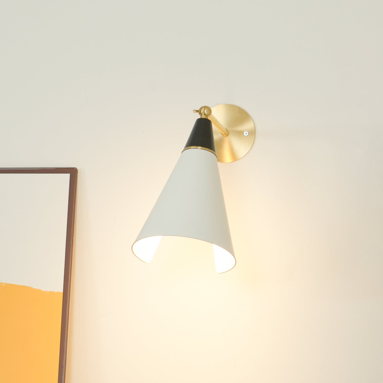Petite Magari Wall Lamp - Cueteks