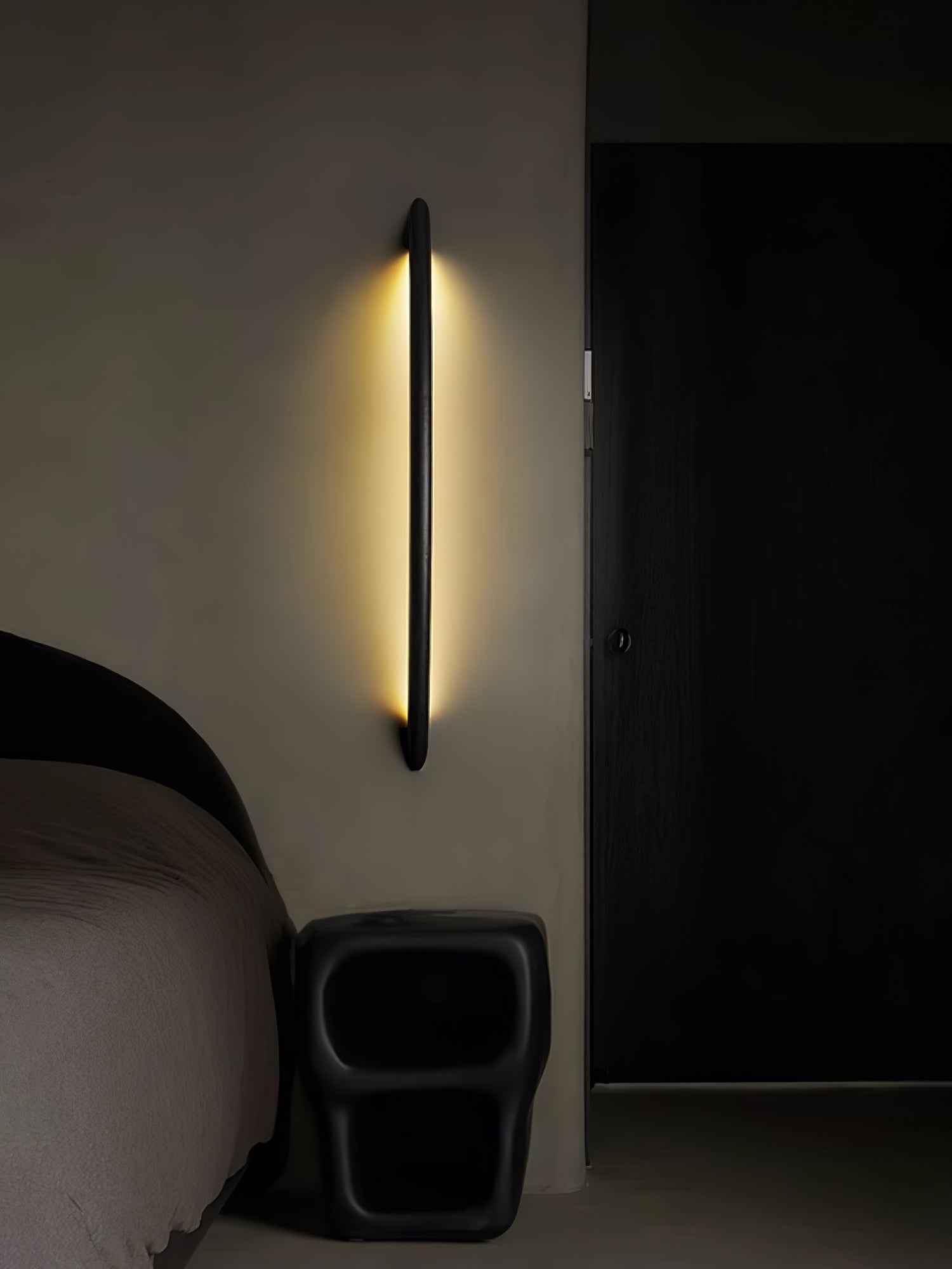 Linea Wood Wall Light - Cueteks