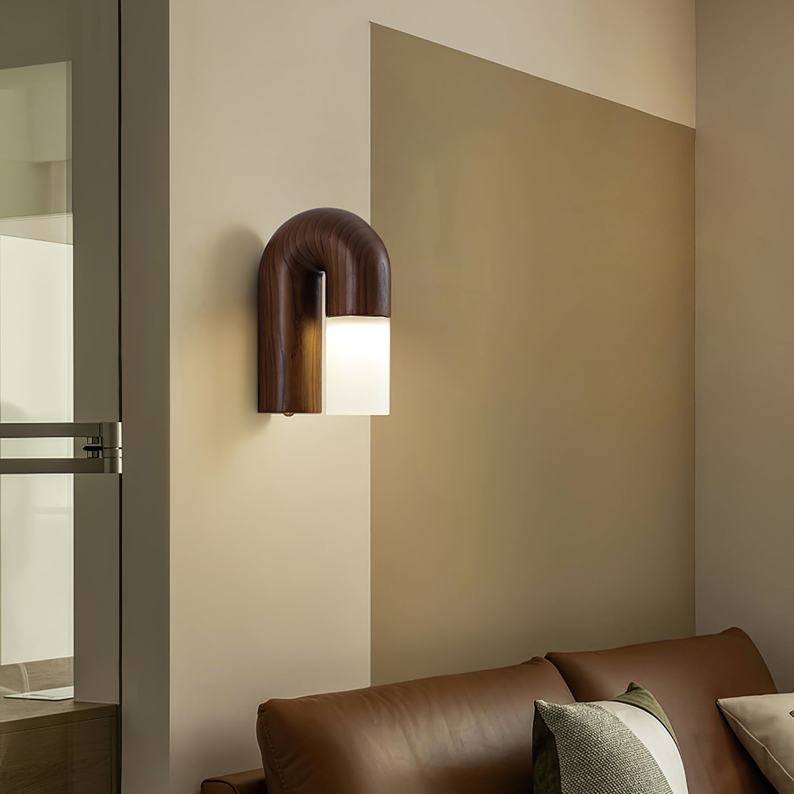 Arcus Wood Wall Lamp - Cueteks