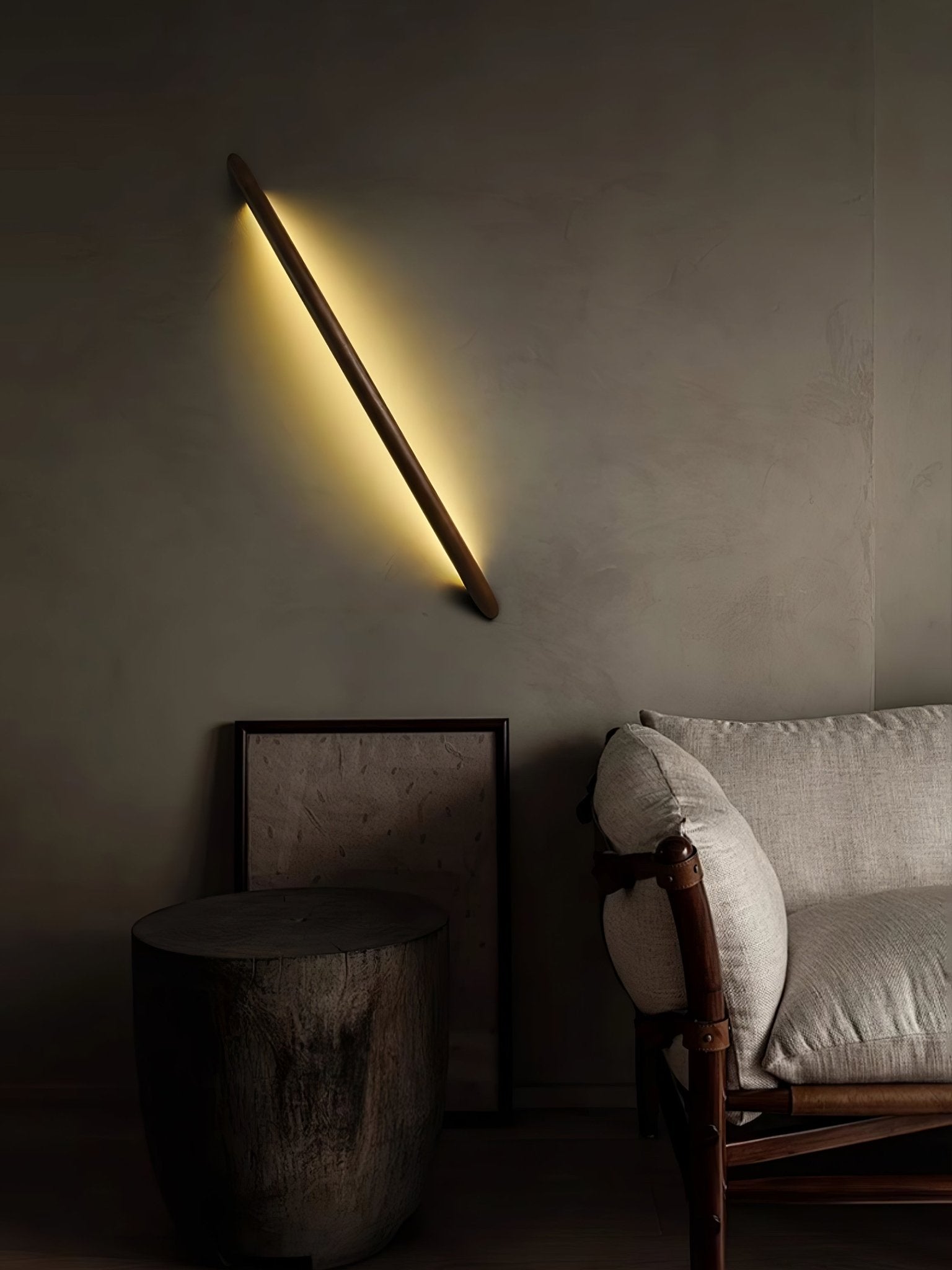 Linea Wood Wall Light - Cueteks
