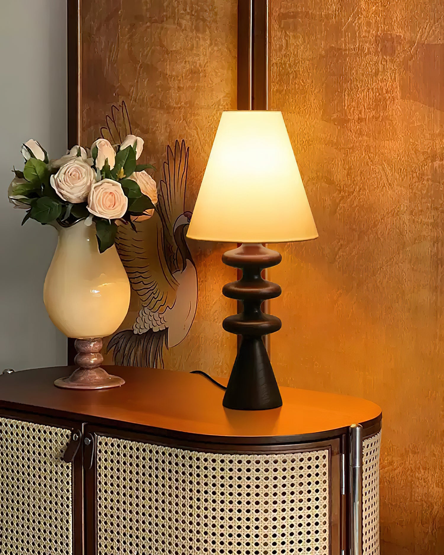 Ripple Wood Table Lamp - Cueteks