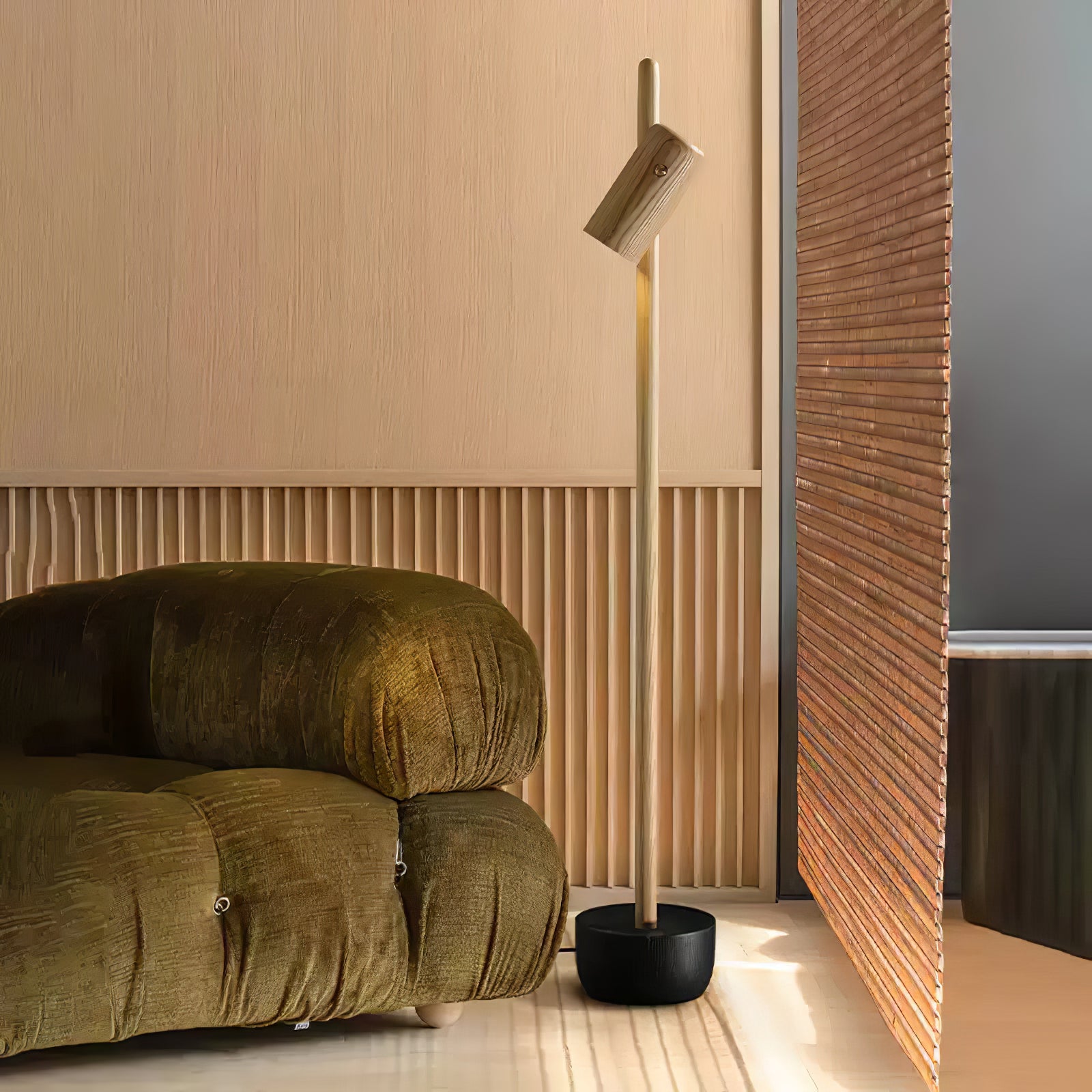 Spotlight Wood Floor Lamp - Cueteks