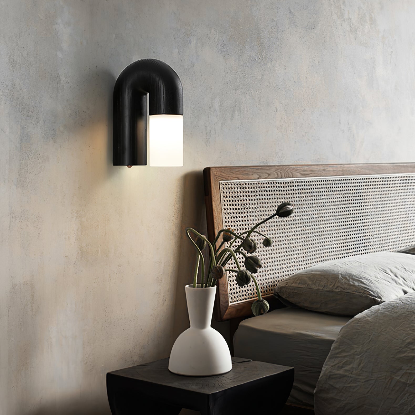 Arcus Wood Wall Lamp - Cueteks