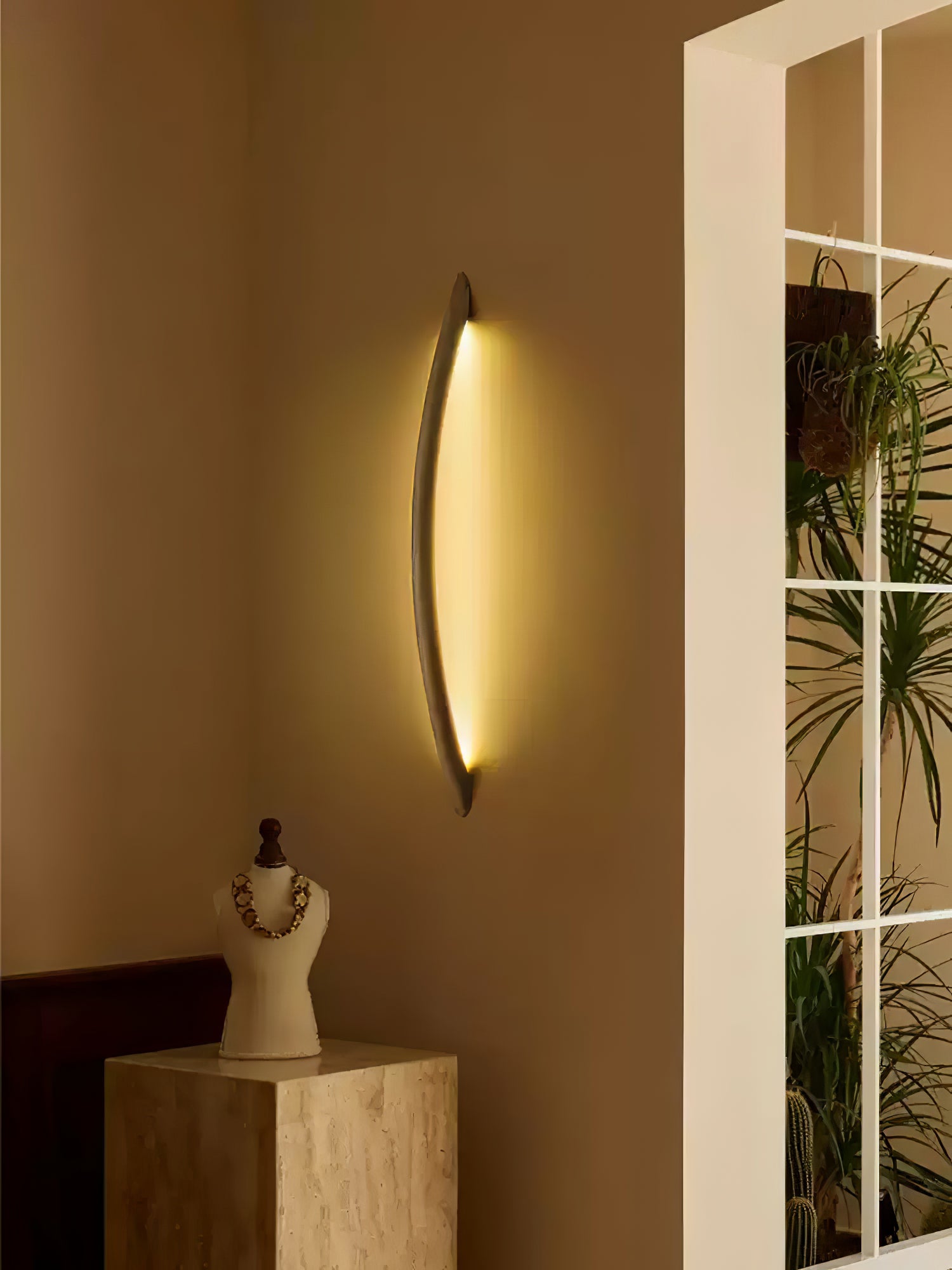 Linea Wood Wall Light - Cueteks